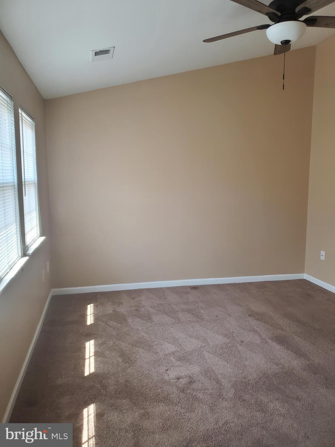 WOODVIEW VILLAGE WEST - Residential Lease