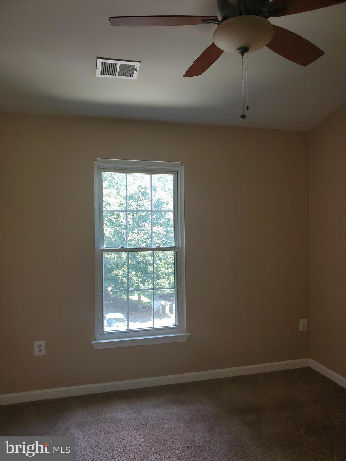 WOODVIEW VILLAGE WEST - Residential Lease