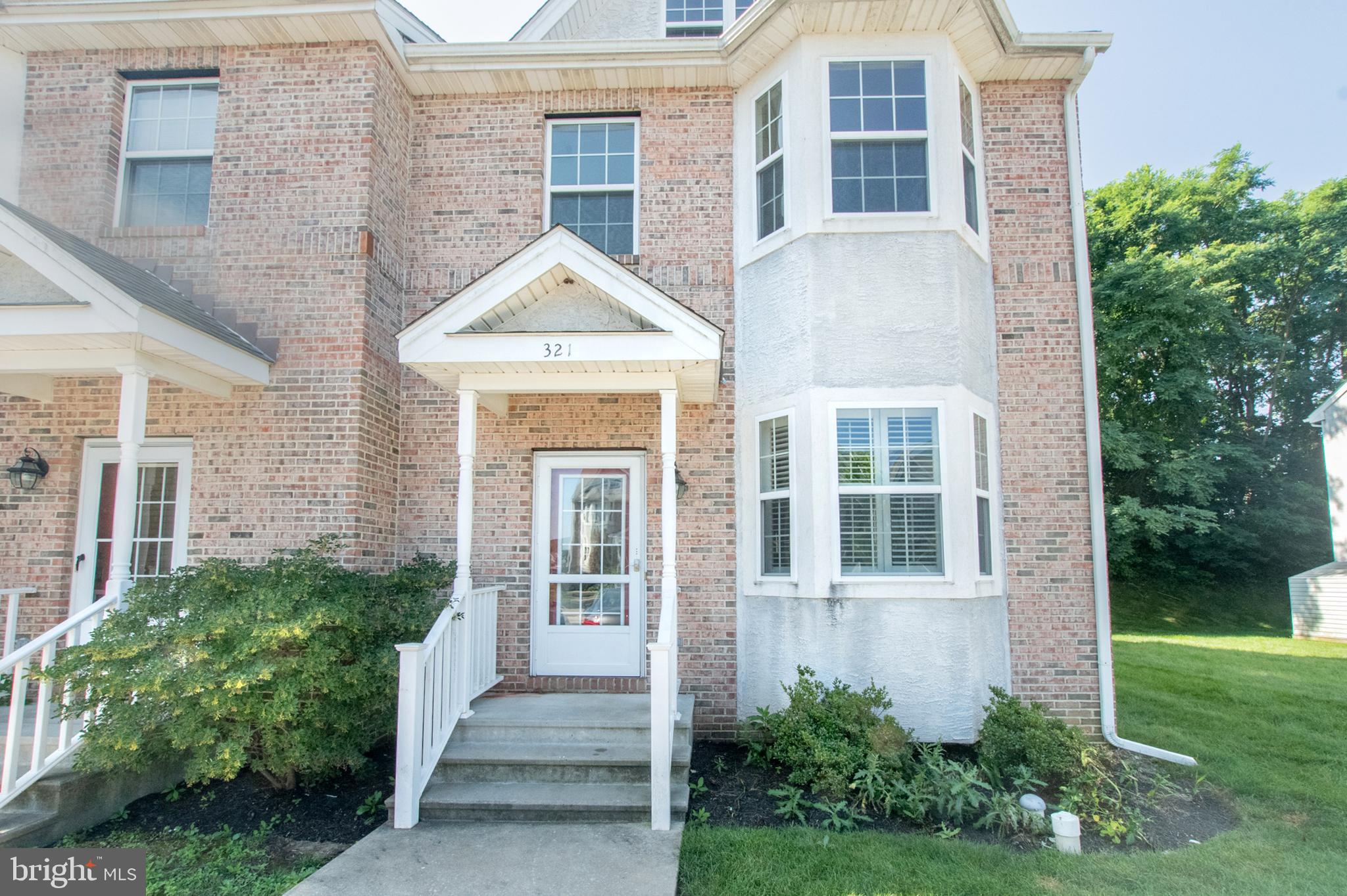 321 WILLIAM TAFT AVENUE