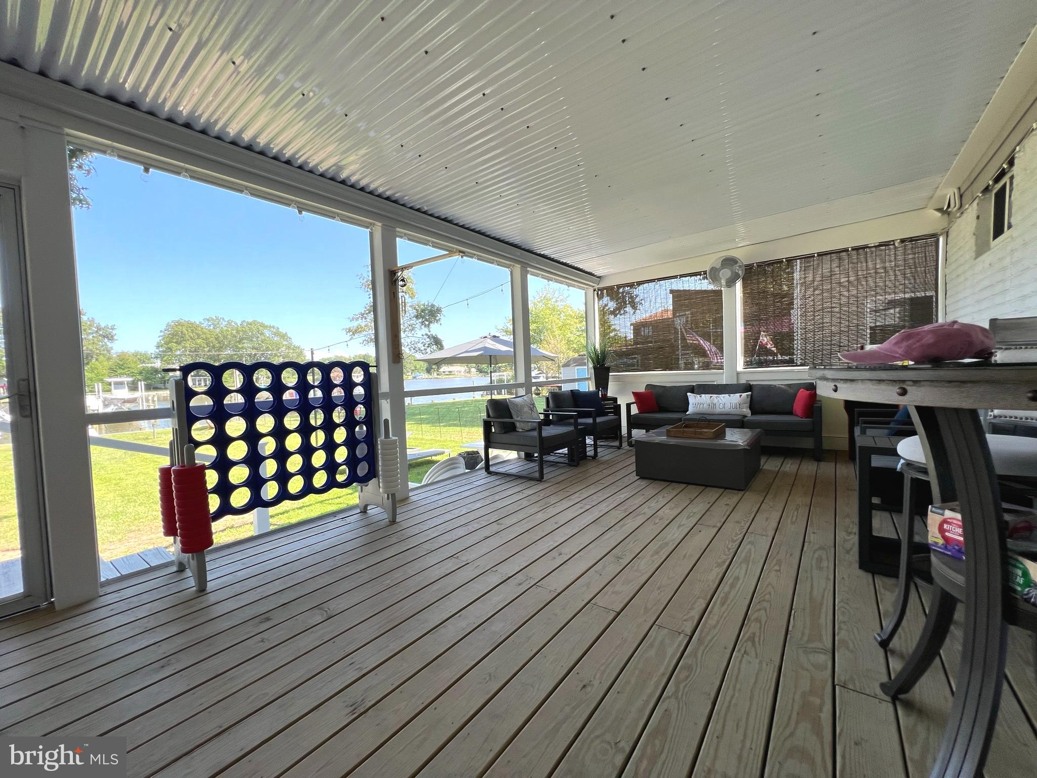 AVALON SHORES - Residential