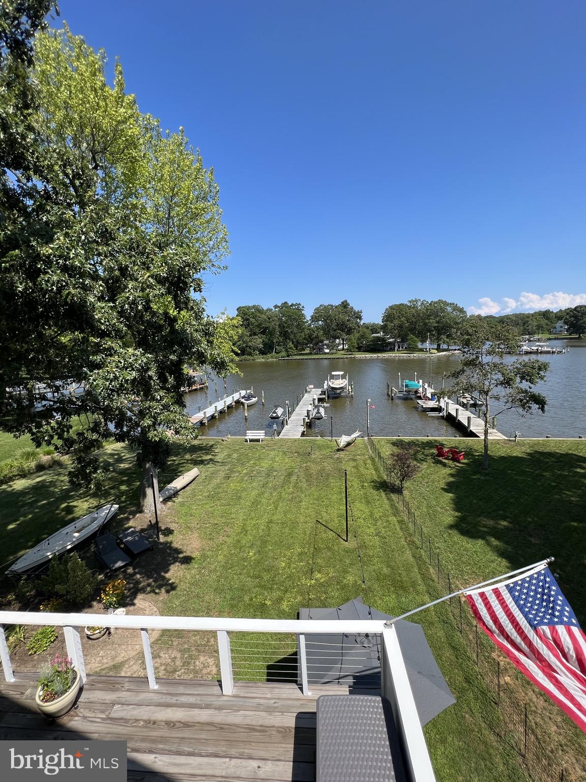 AVALON SHORES - Residential