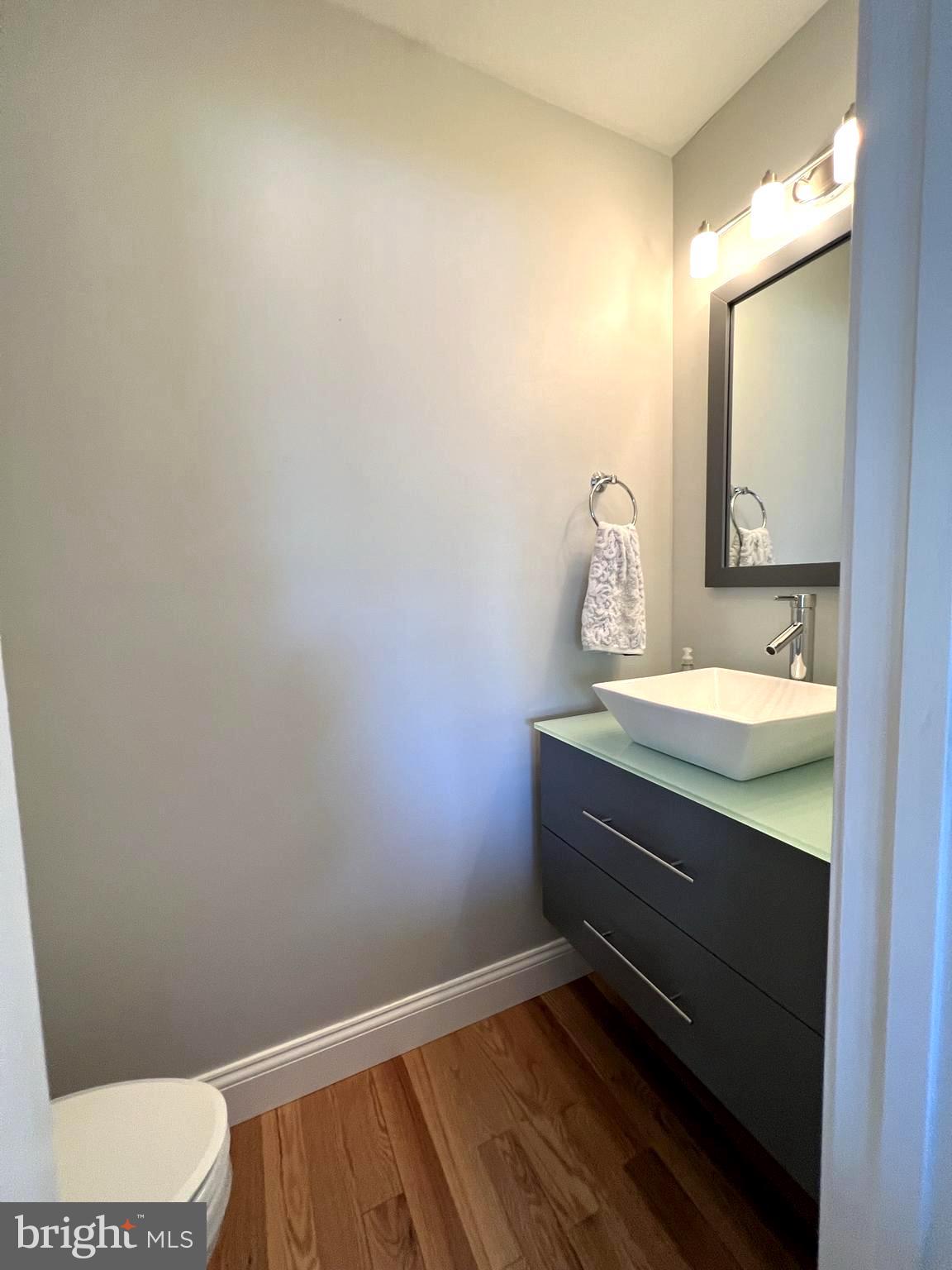 AVALON SHORES - Residential