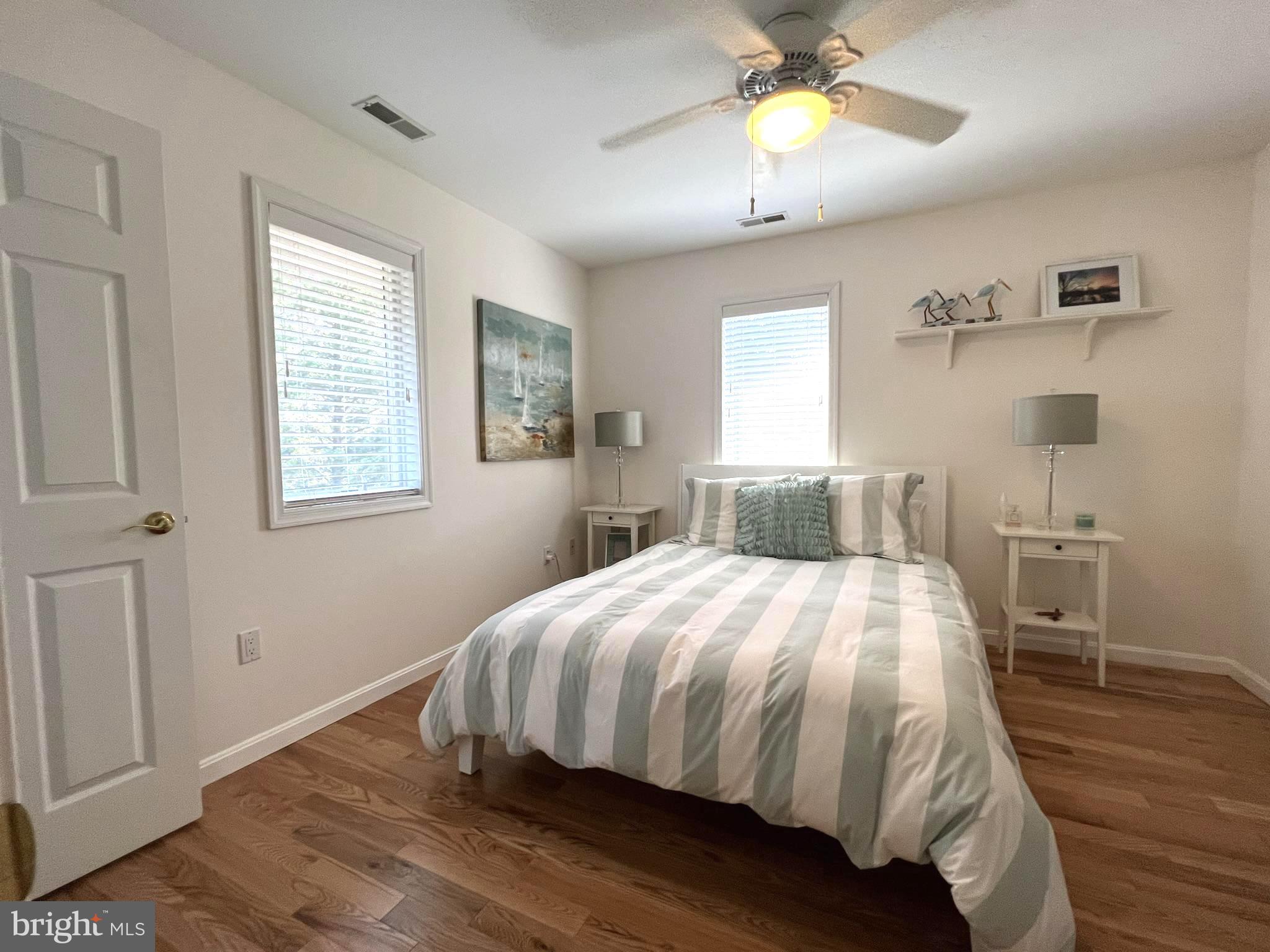 AVALON SHORES - Residential