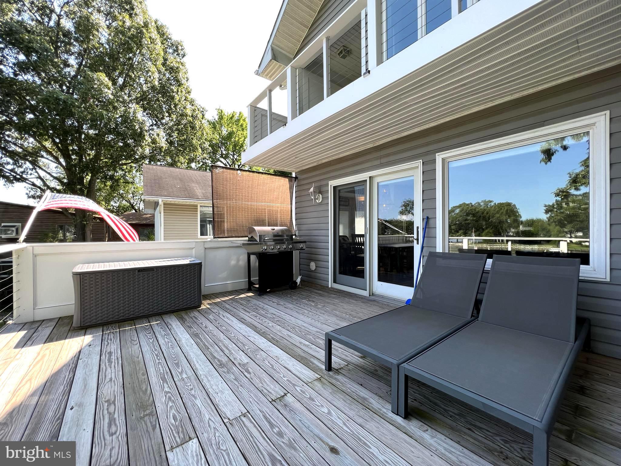 AVALON SHORES - Residential