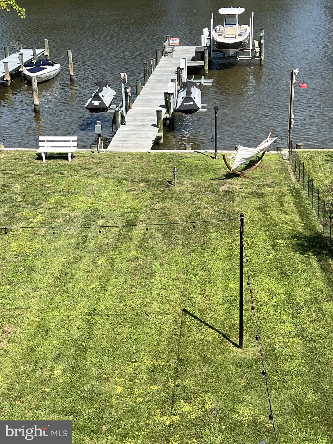 AVALON SHORES - Residential