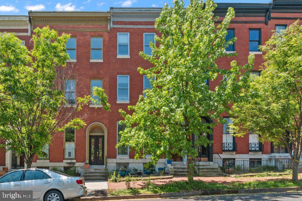 1728 BOLTON STREET