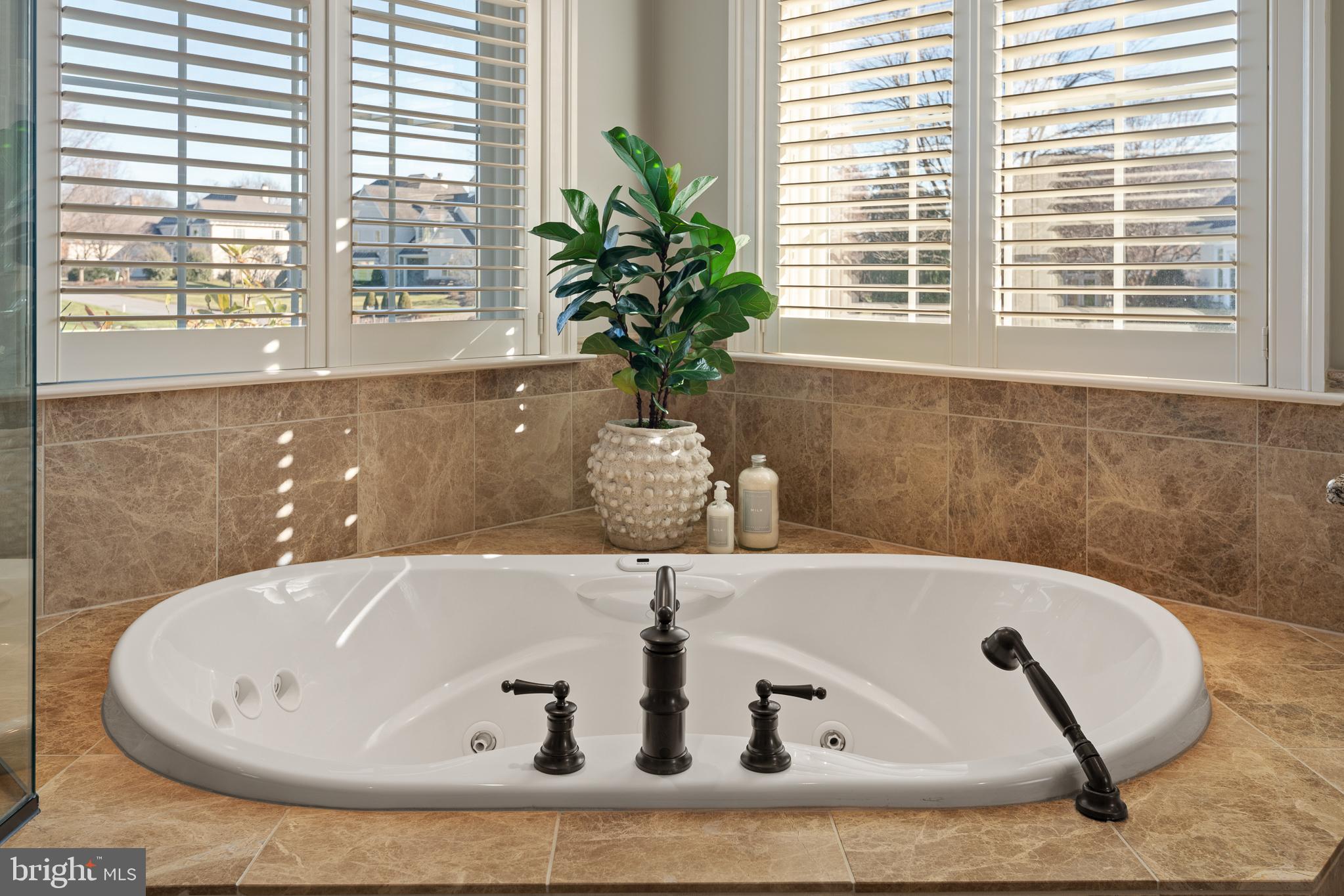 BENT CREEK - Residential