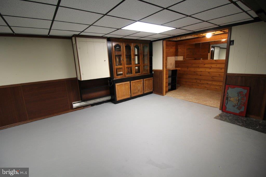 EARL TWP - Residential Lease