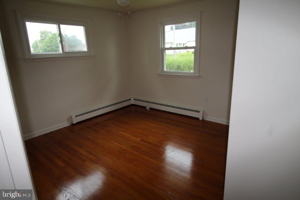 EARL TWP - Residential Lease