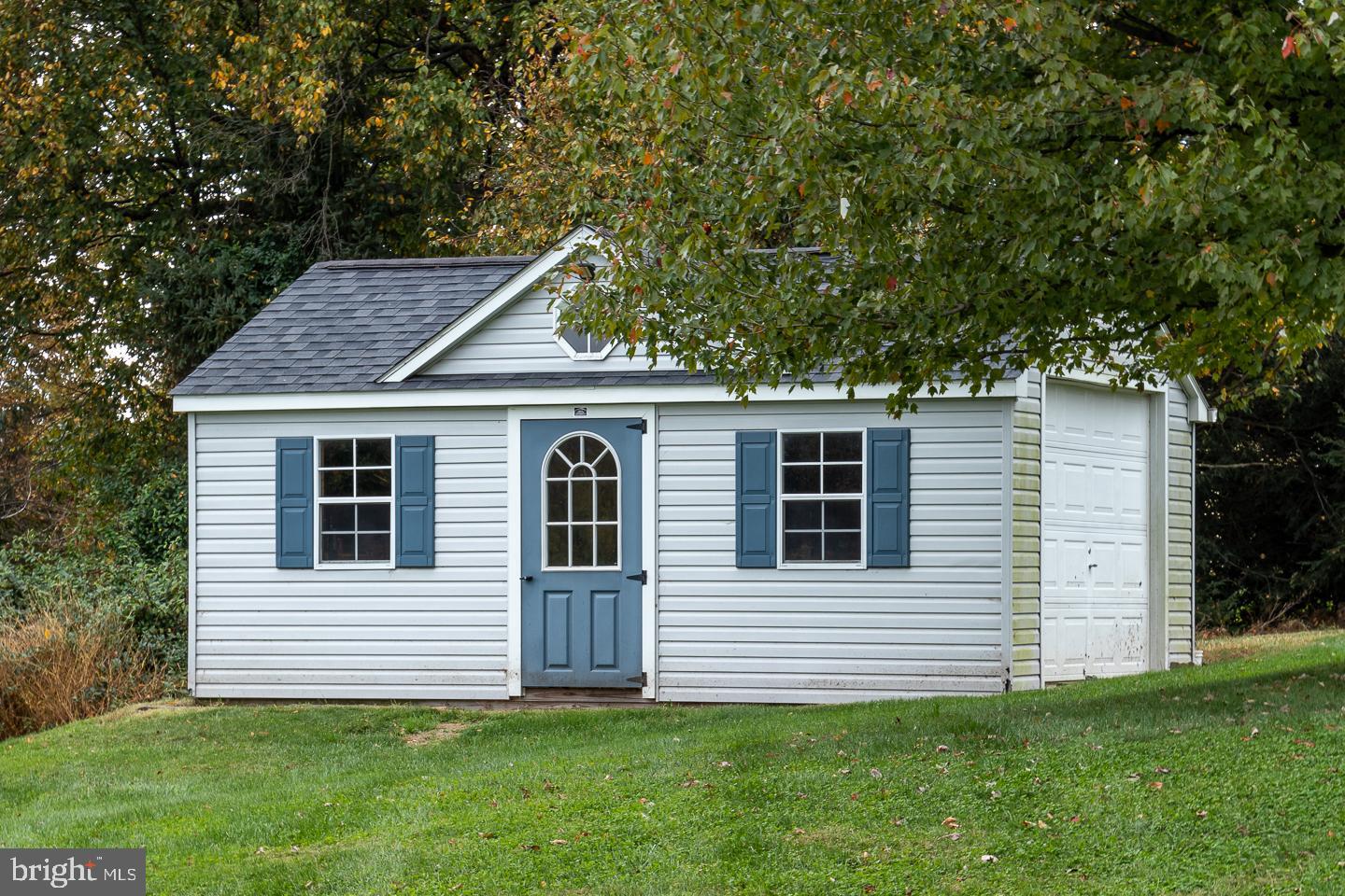 BARNSGATE - Residential