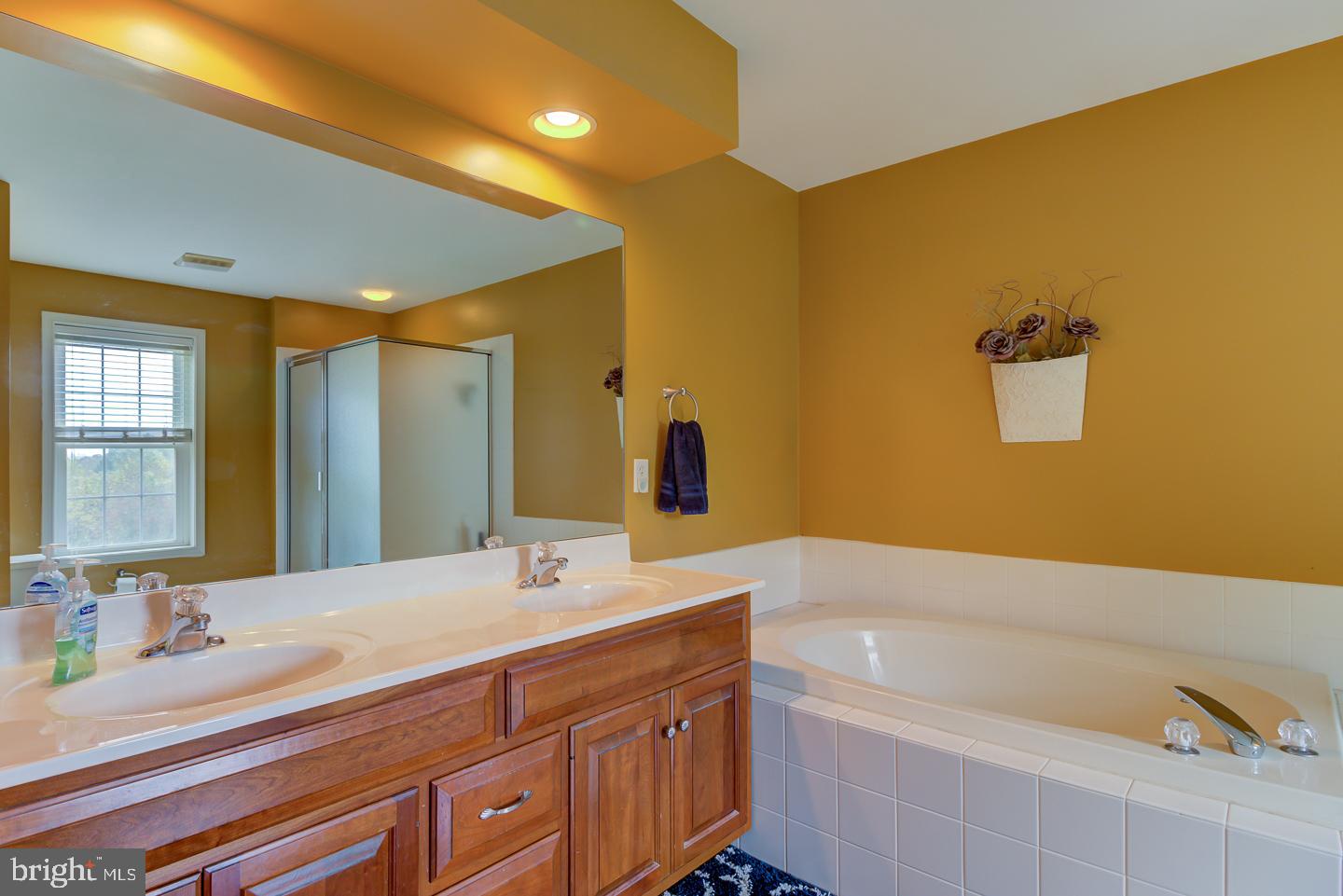 BARNSGATE - Residential