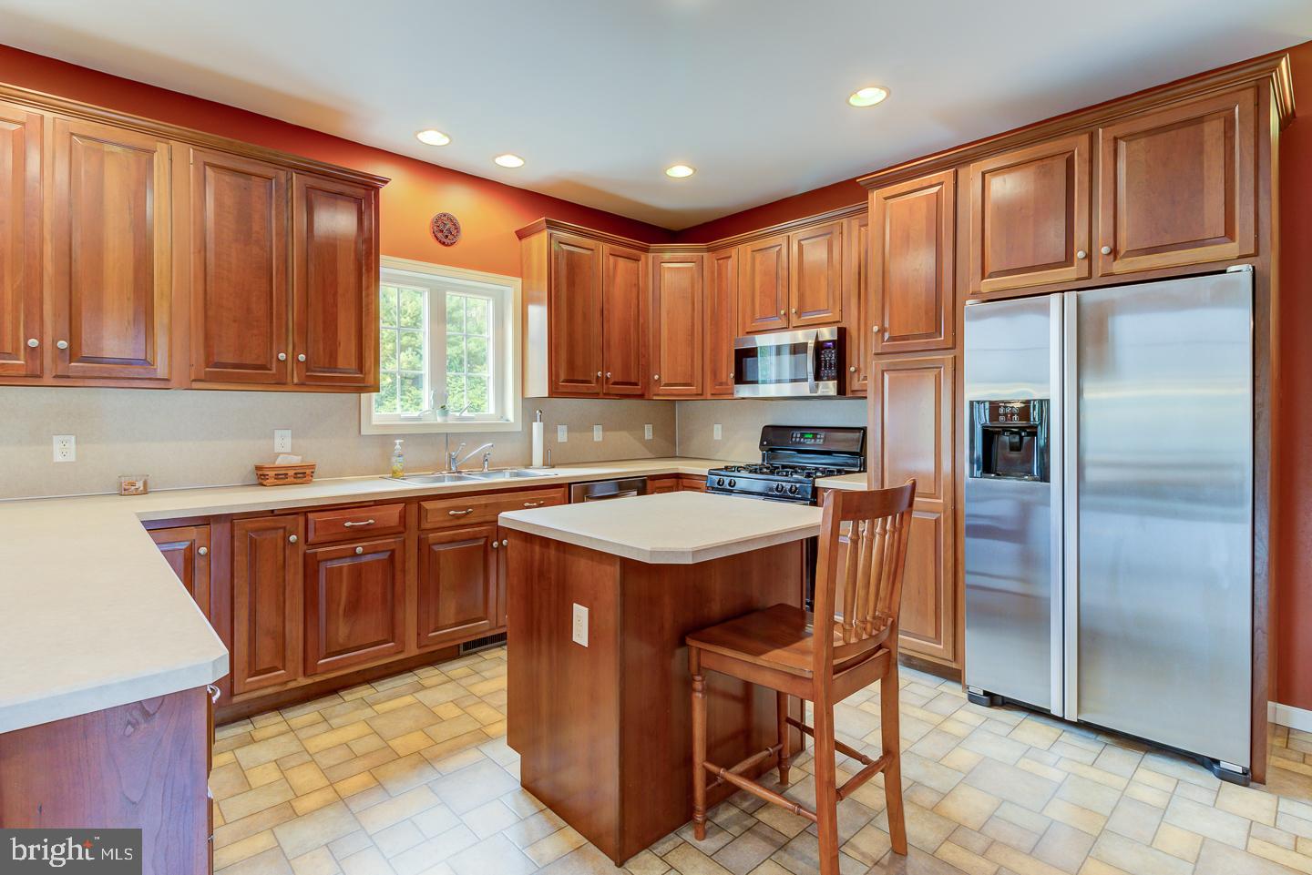 BARNSGATE - Residential