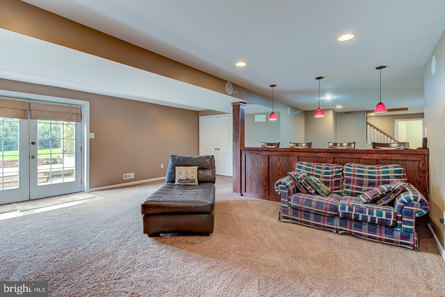 BARNSGATE - Residential