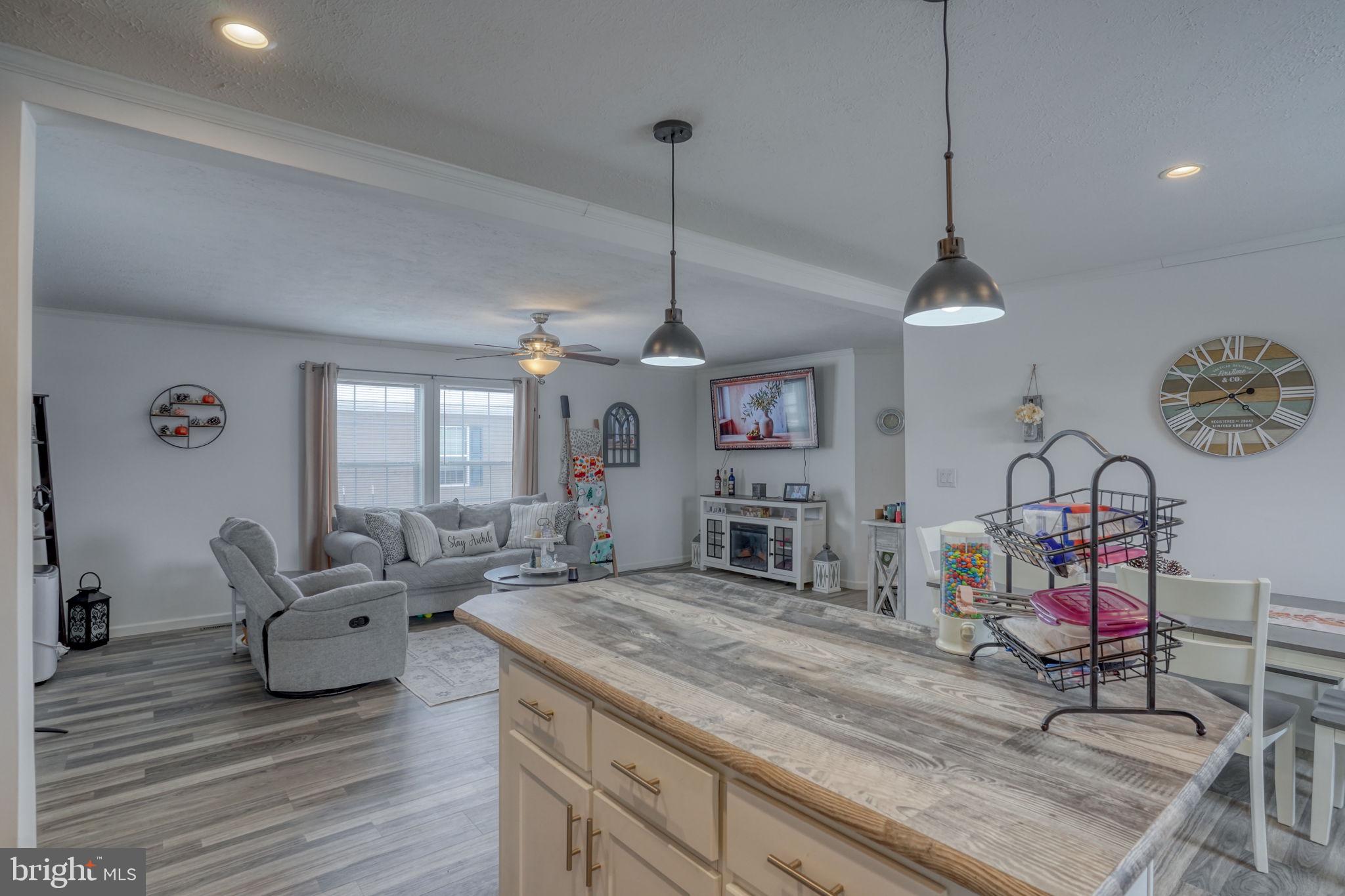 RIDGEWOOD MHP - Residential