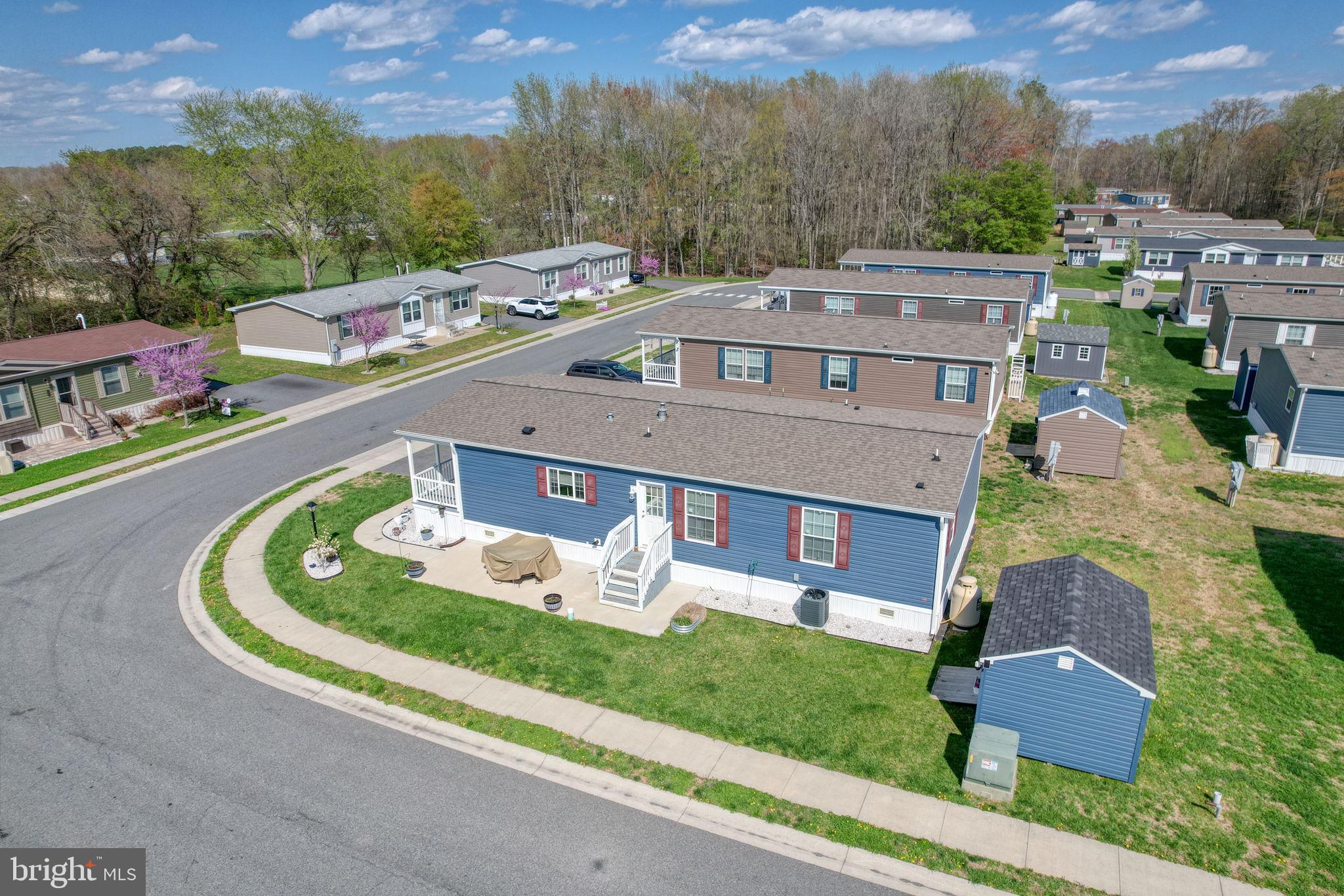 RIDGEWOOD MHP - Residential