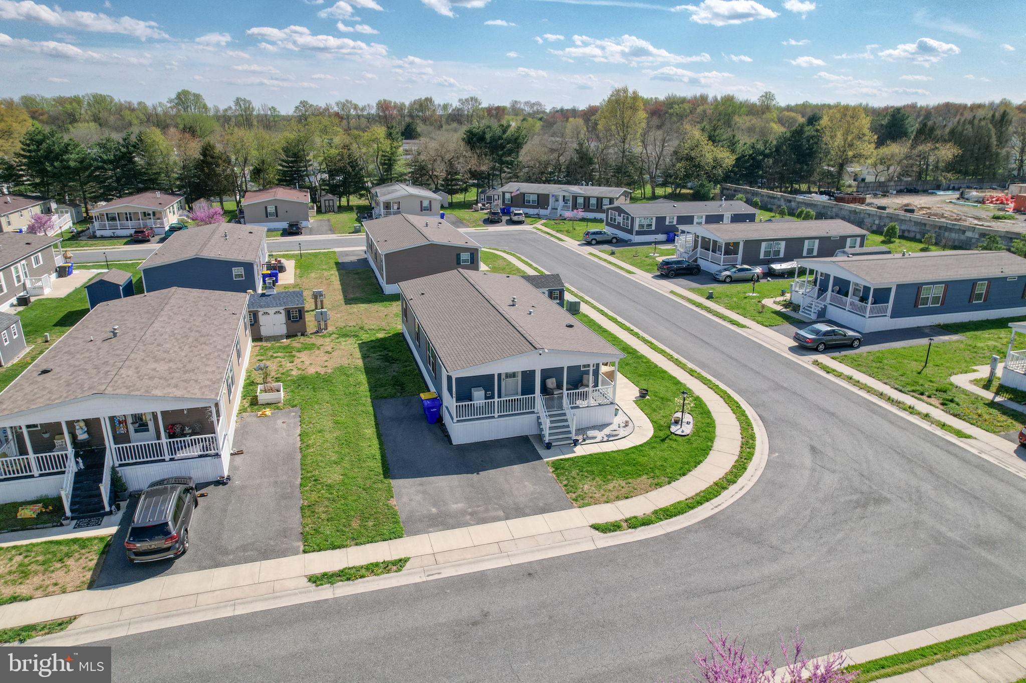 RIDGEWOOD MHP - Residential