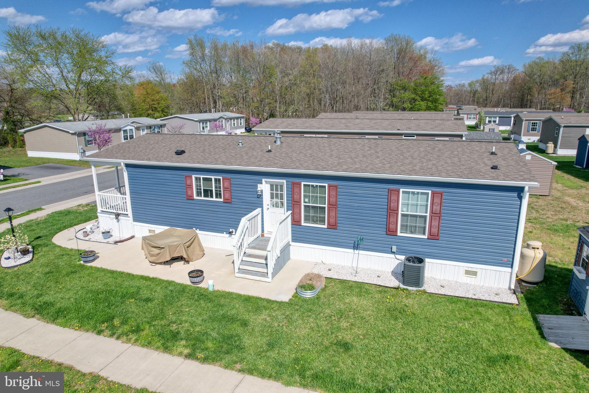 RIDGEWOOD MHP - Residential