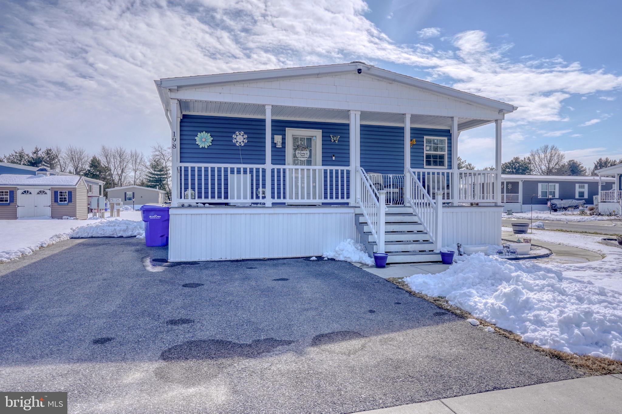 RIDGEWOOD MHP - Residential