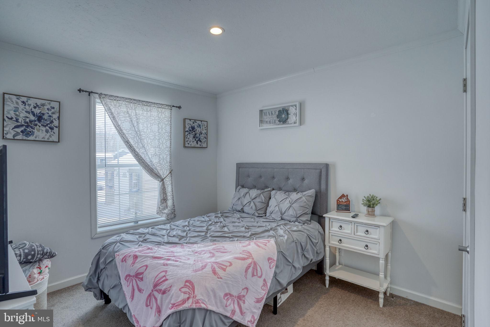 RIDGEWOOD MHP - Residential