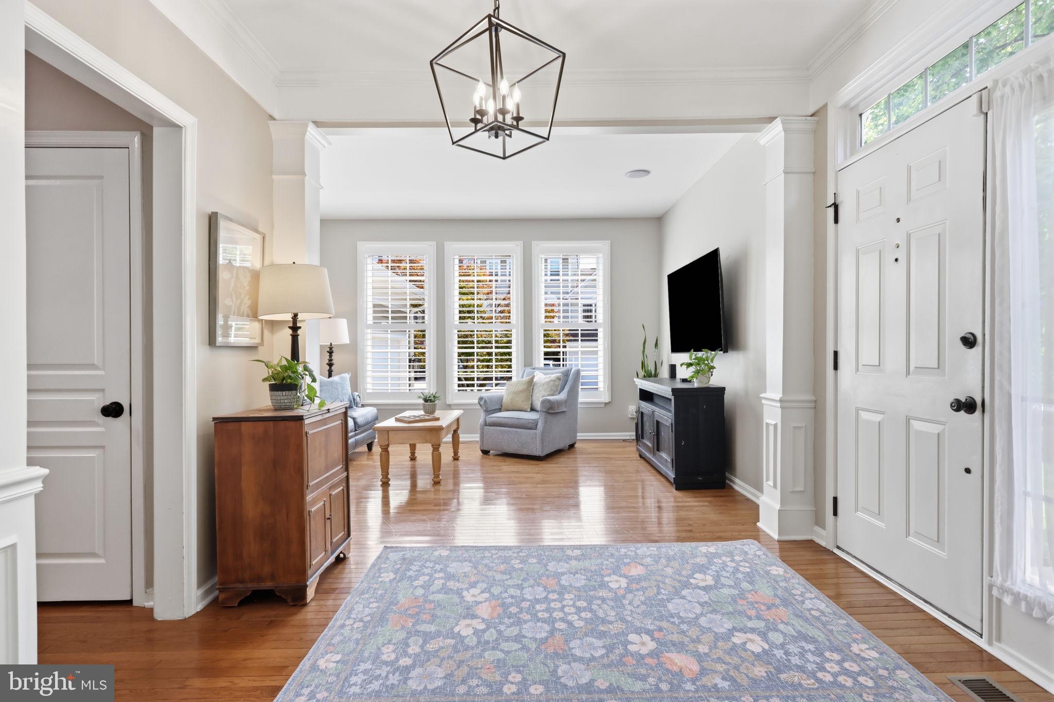 39 CHARTER OAK COURT