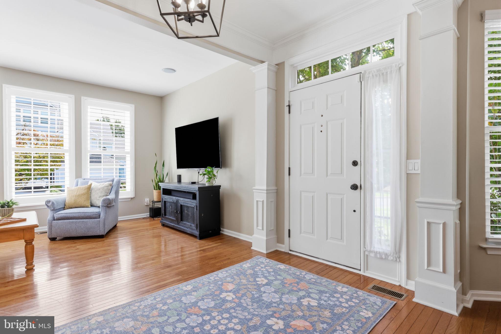 39 CHARTER OAK COURT