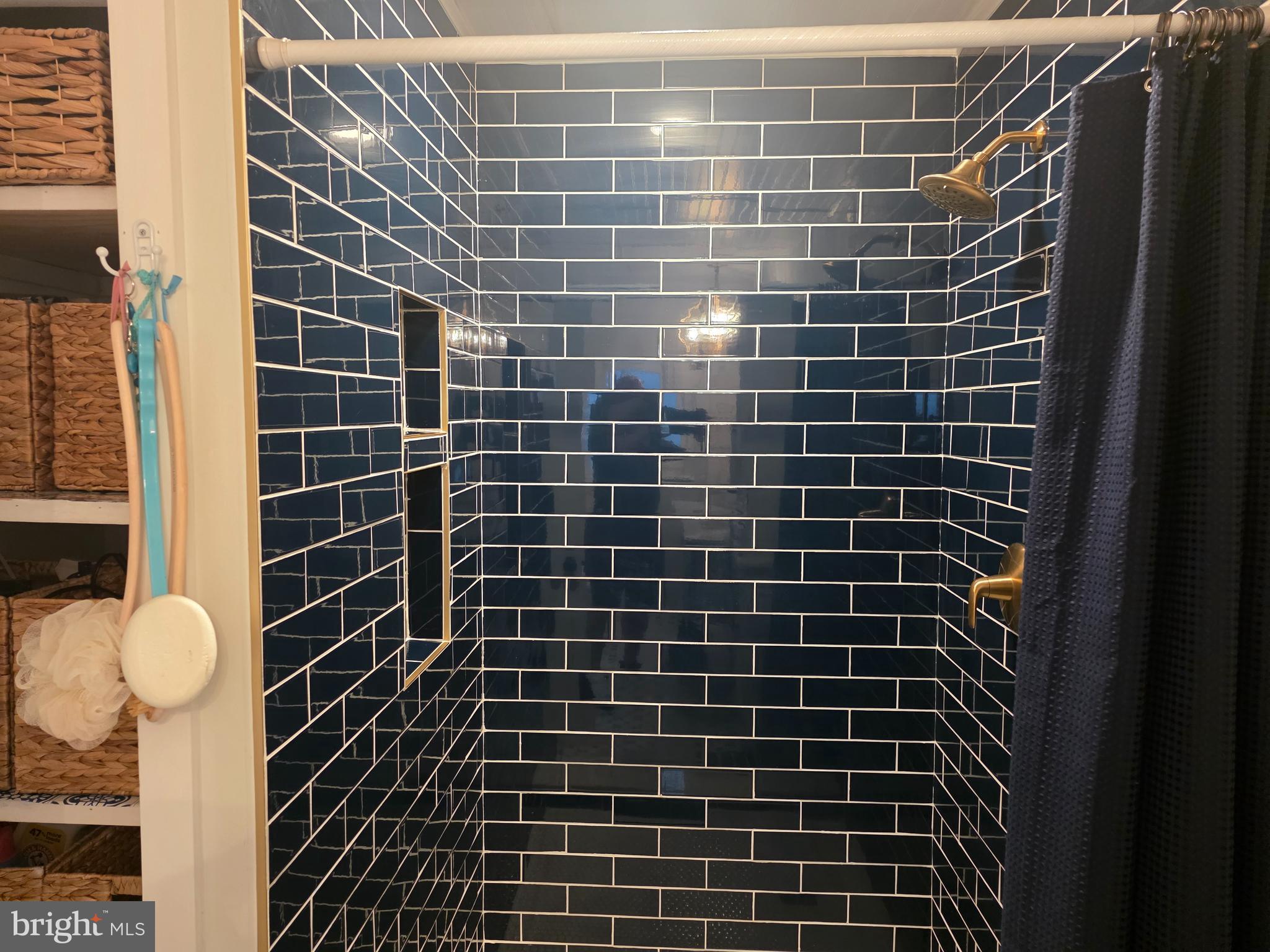 REEVES PARK PL - Residential