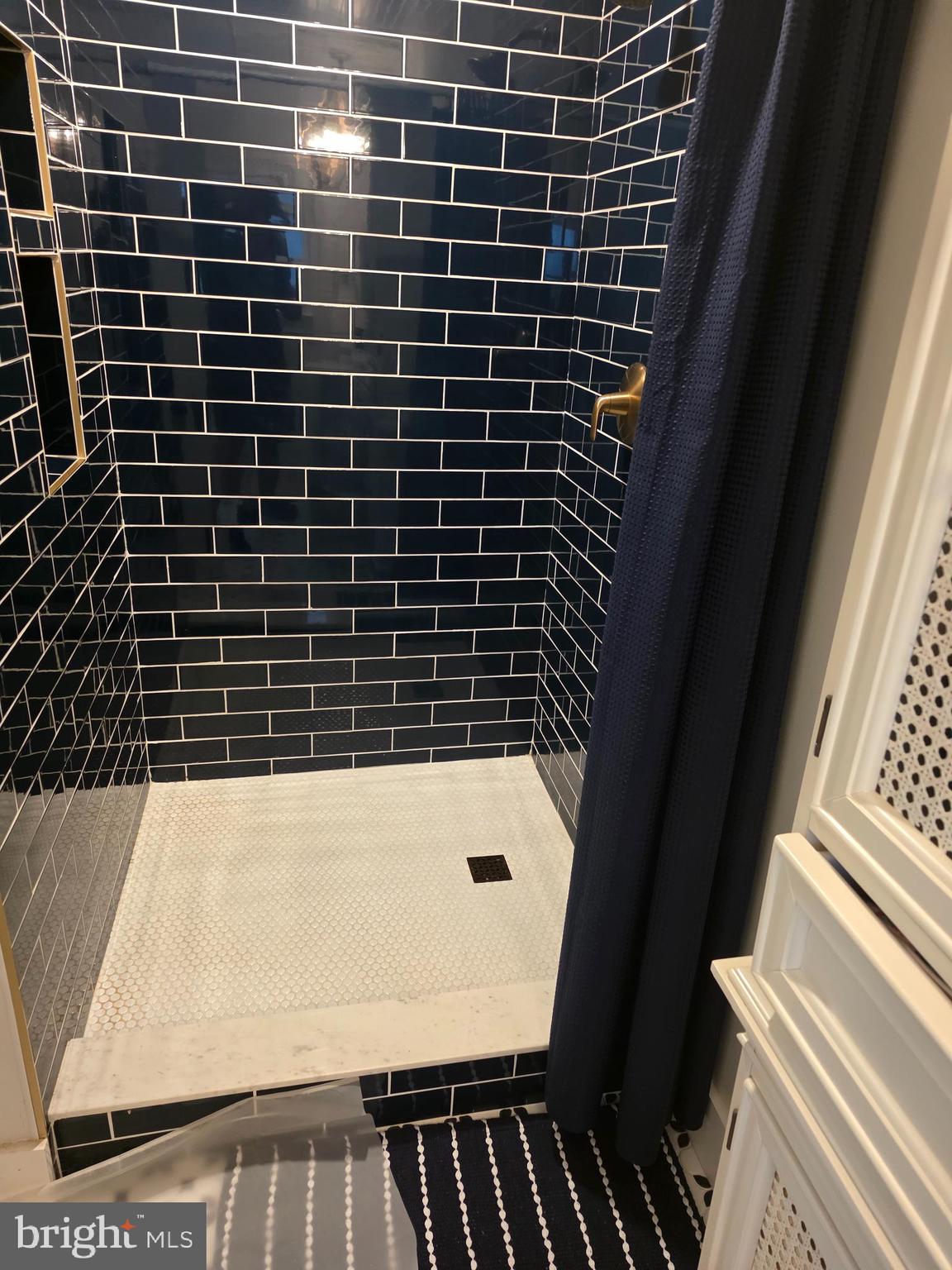 REEVES PARK PL - Residential