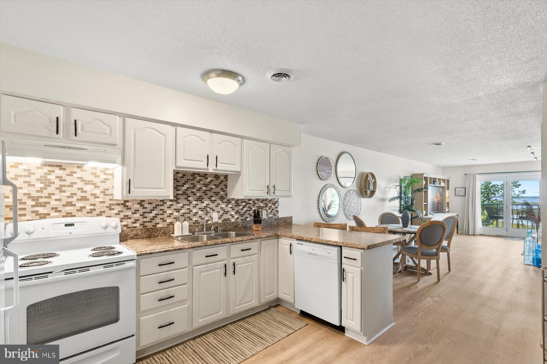 5401 COASTAL HIGHWAY 1040A