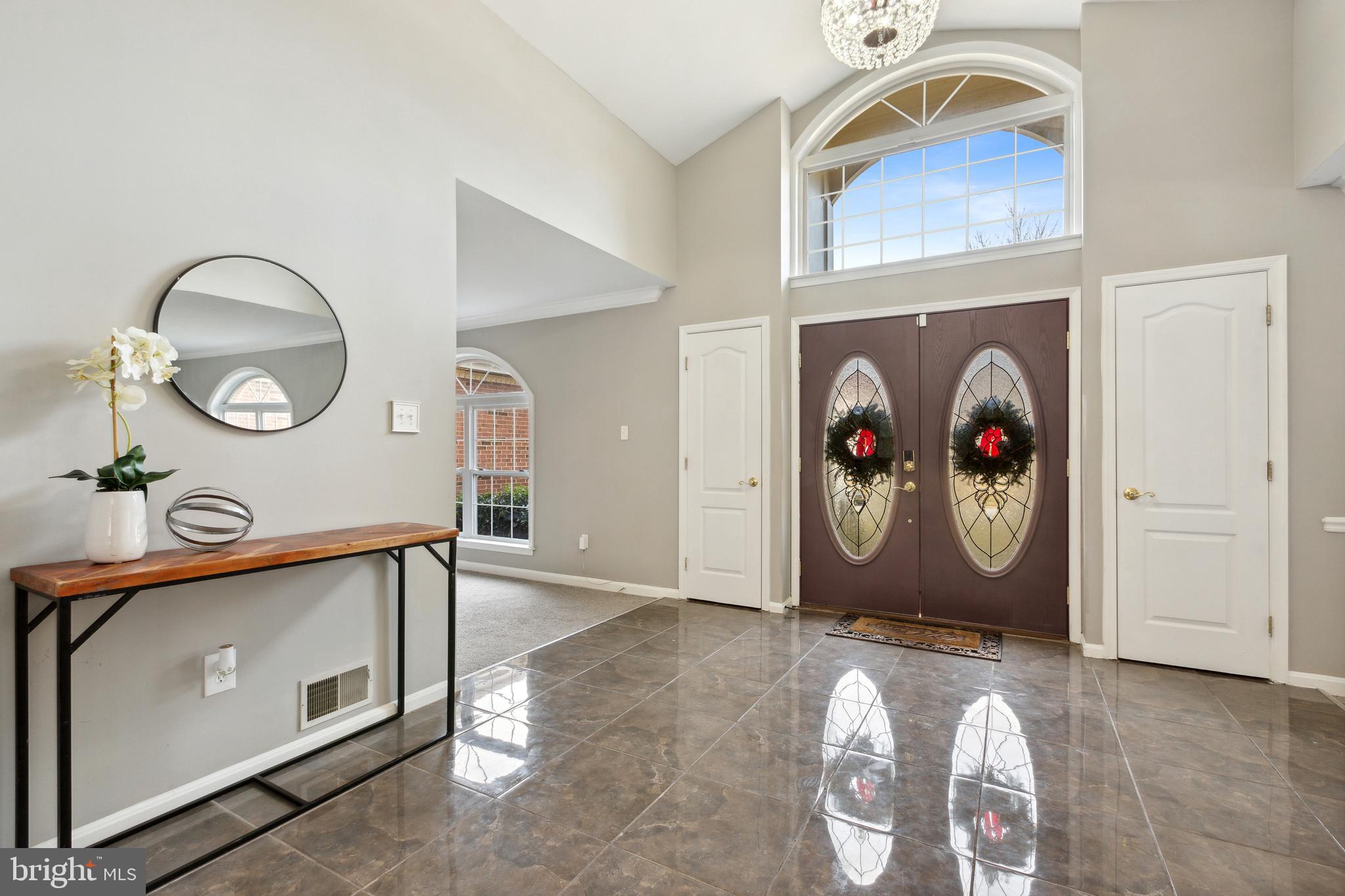 TREEVIEW ESTATES - Residential