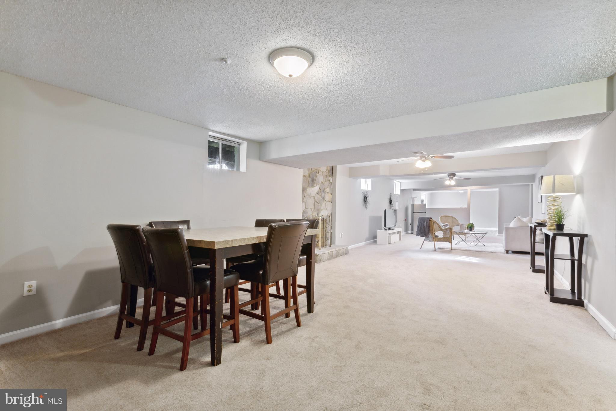 TREEVIEW ESTATES - Residential