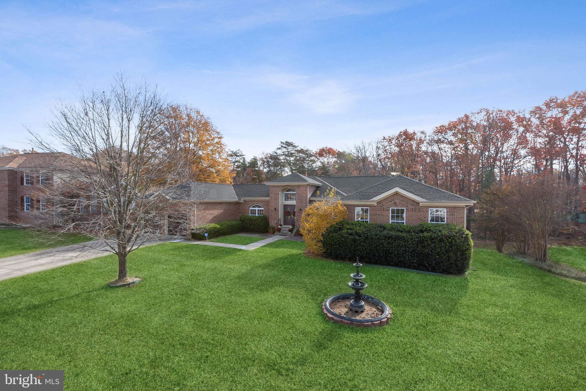 TREEVIEW ESTATES - Residential