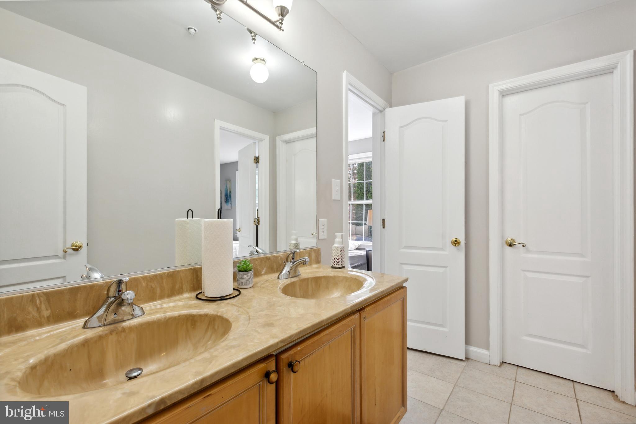 TREEVIEW ESTATES - Residential