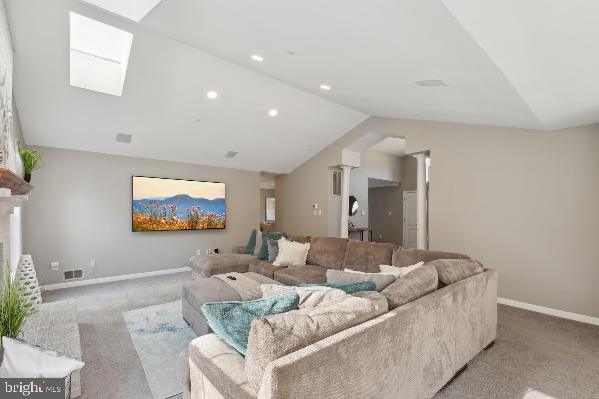 TREEVIEW ESTATES - Residential