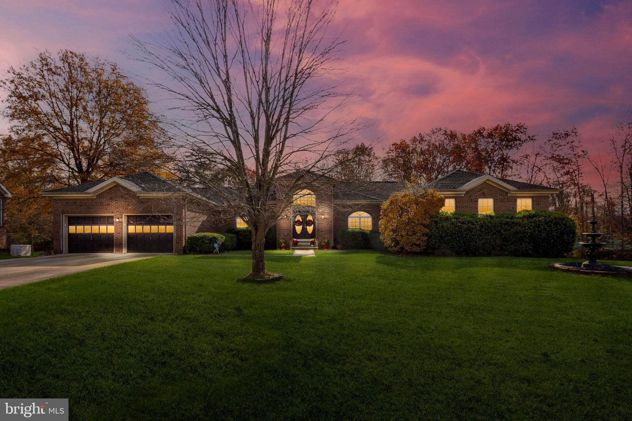 TREEVIEW ESTATES - Residential