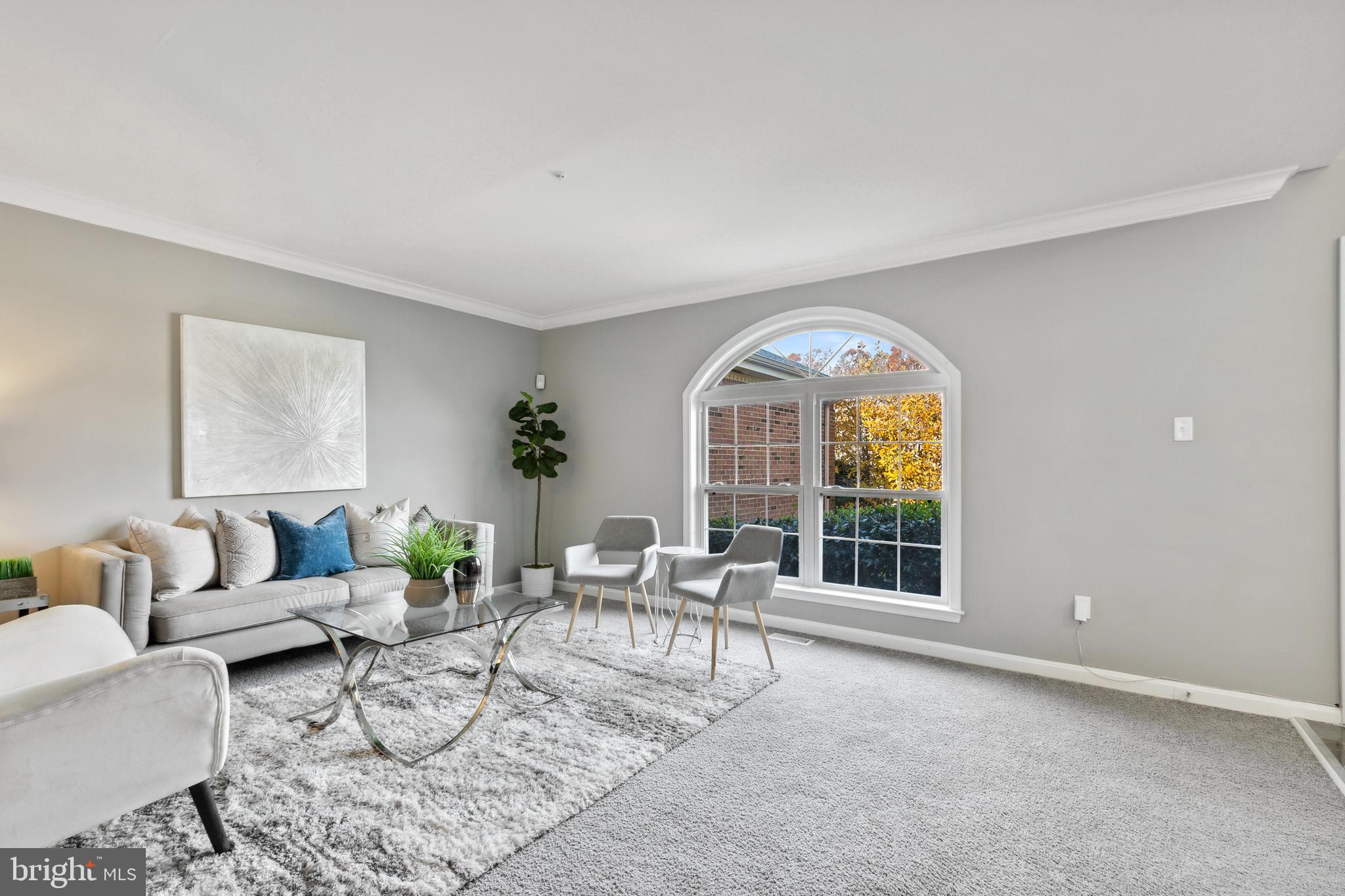 TREEVIEW ESTATES - Residential