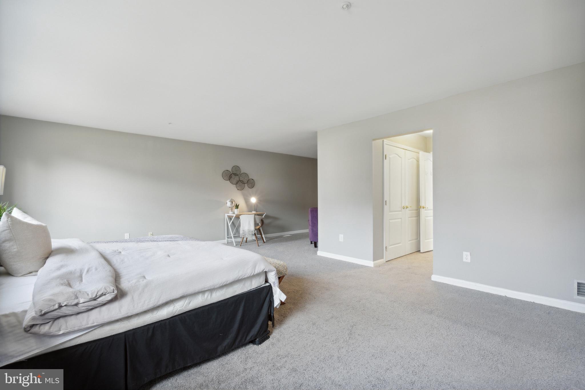 TREEVIEW ESTATES - Residential