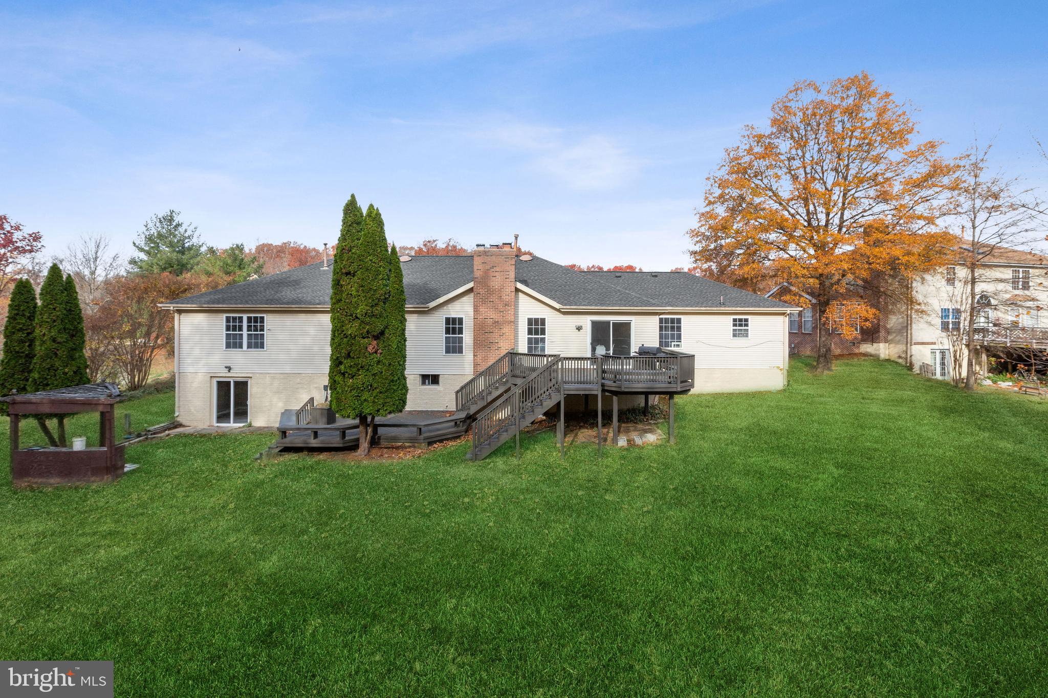 TREEVIEW ESTATES - Residential