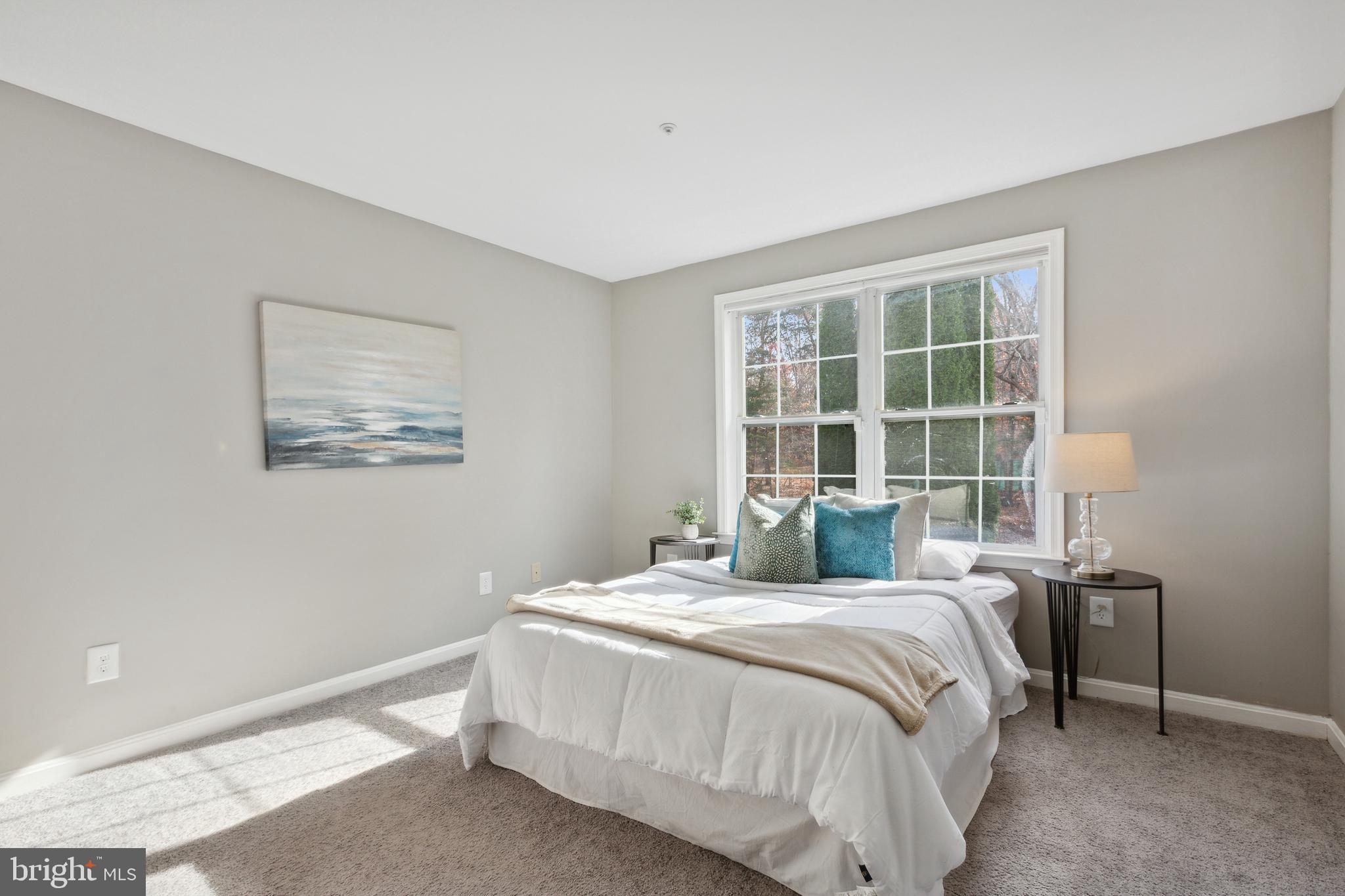 TREEVIEW ESTATES - Residential