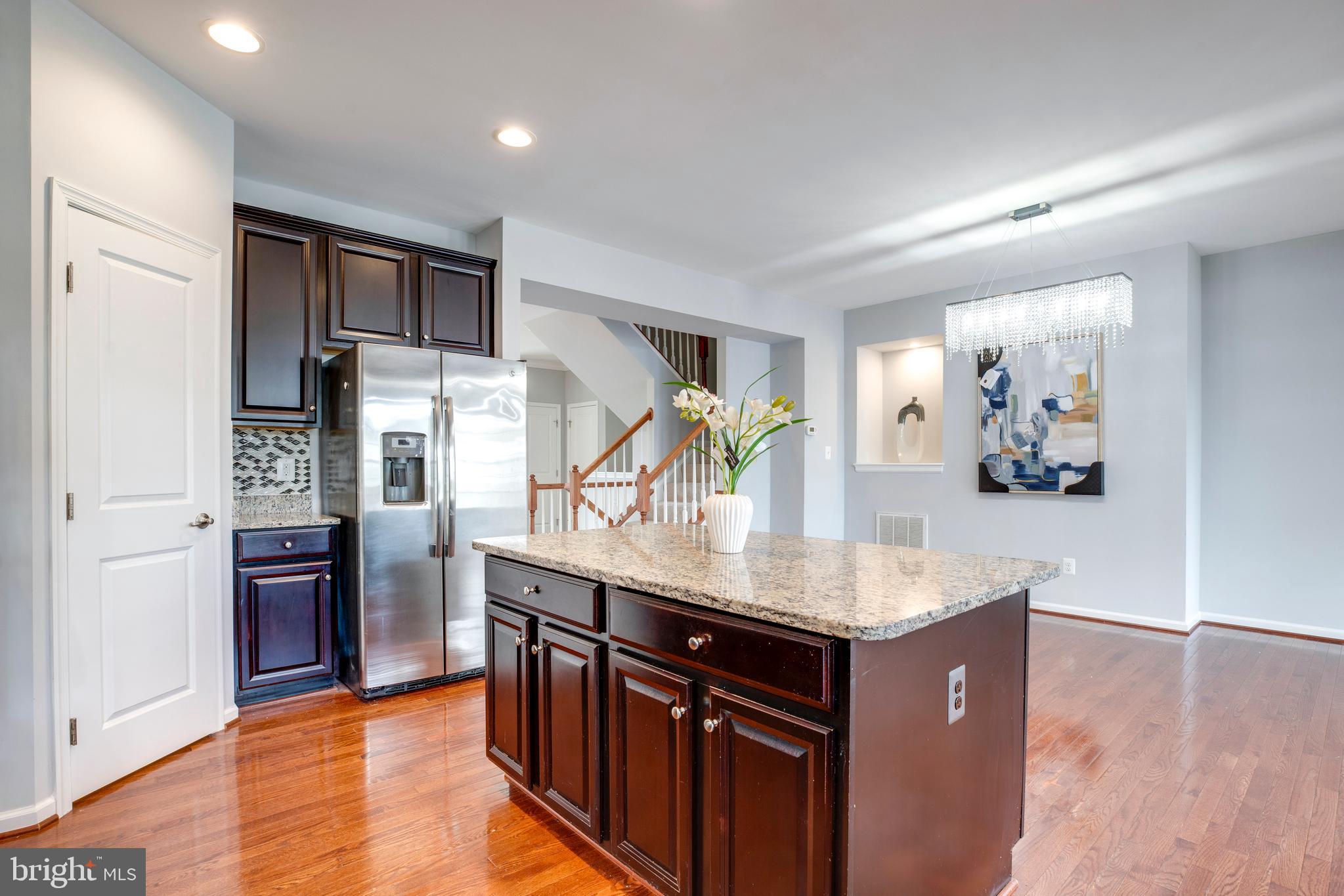 AUTUMN OAKS - Residential