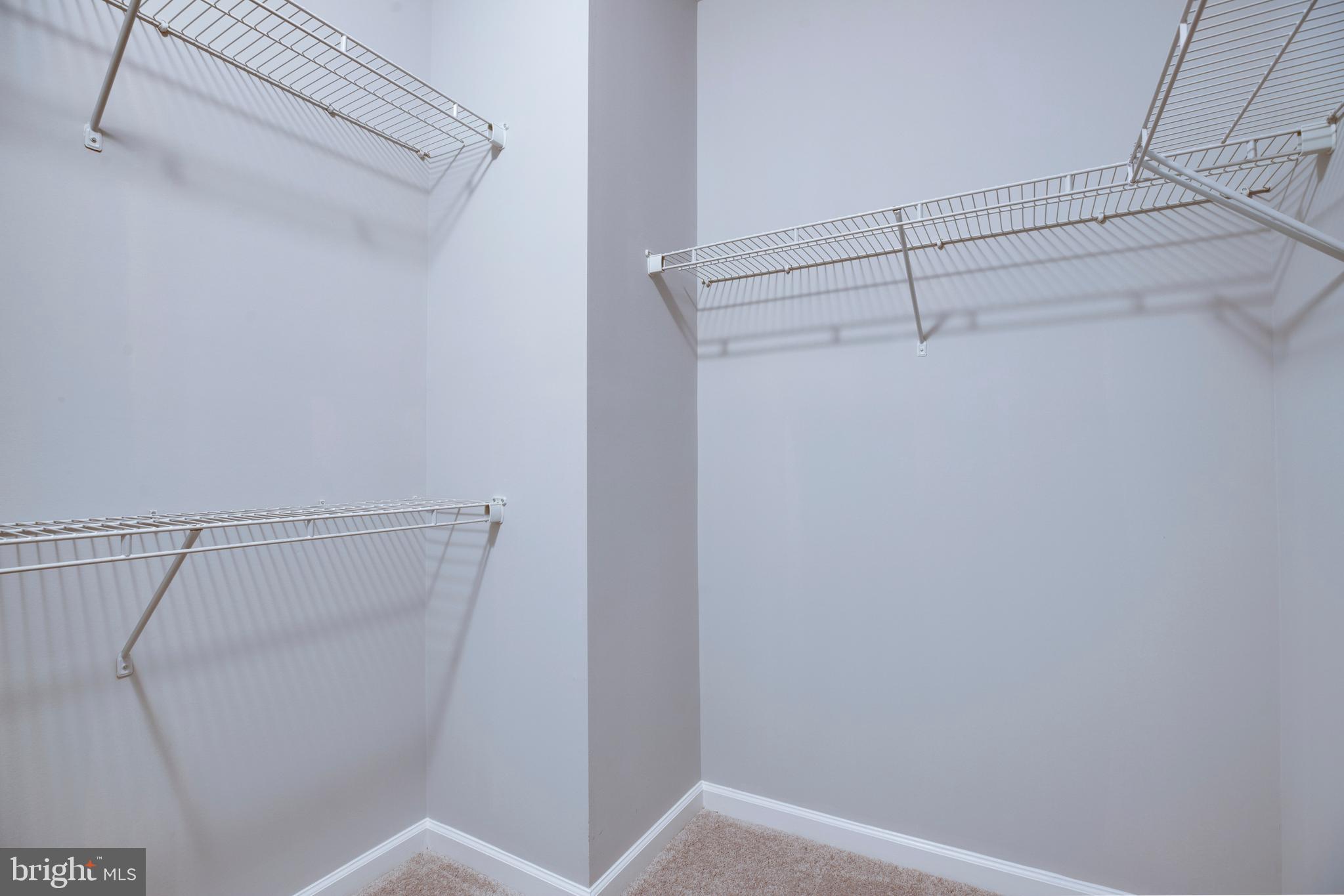 AUTUMN OAKS - Residential