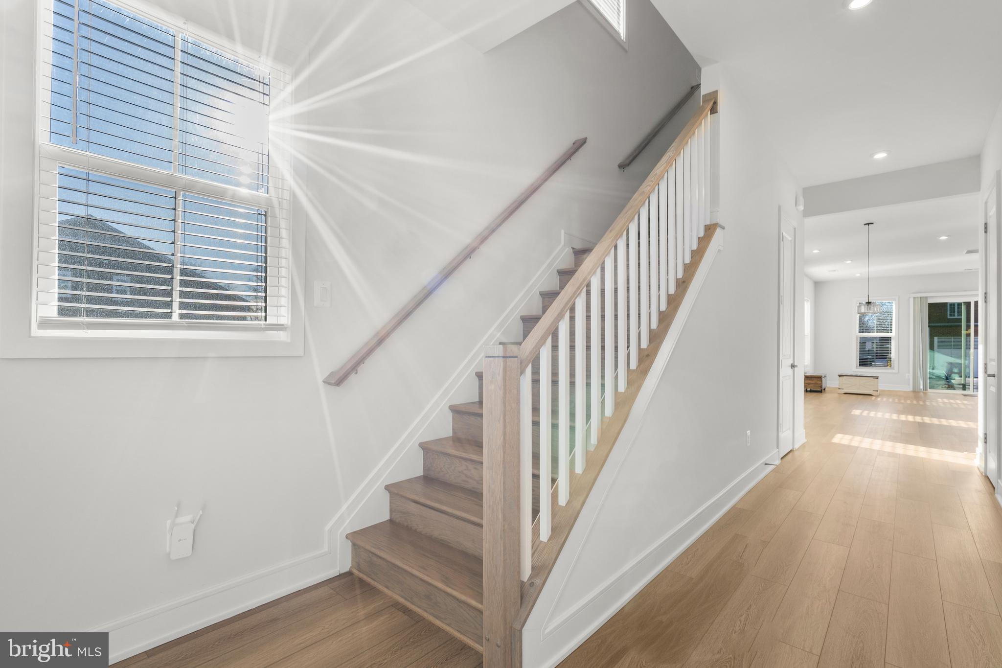 ROBINSON MANOR - Residential Lease