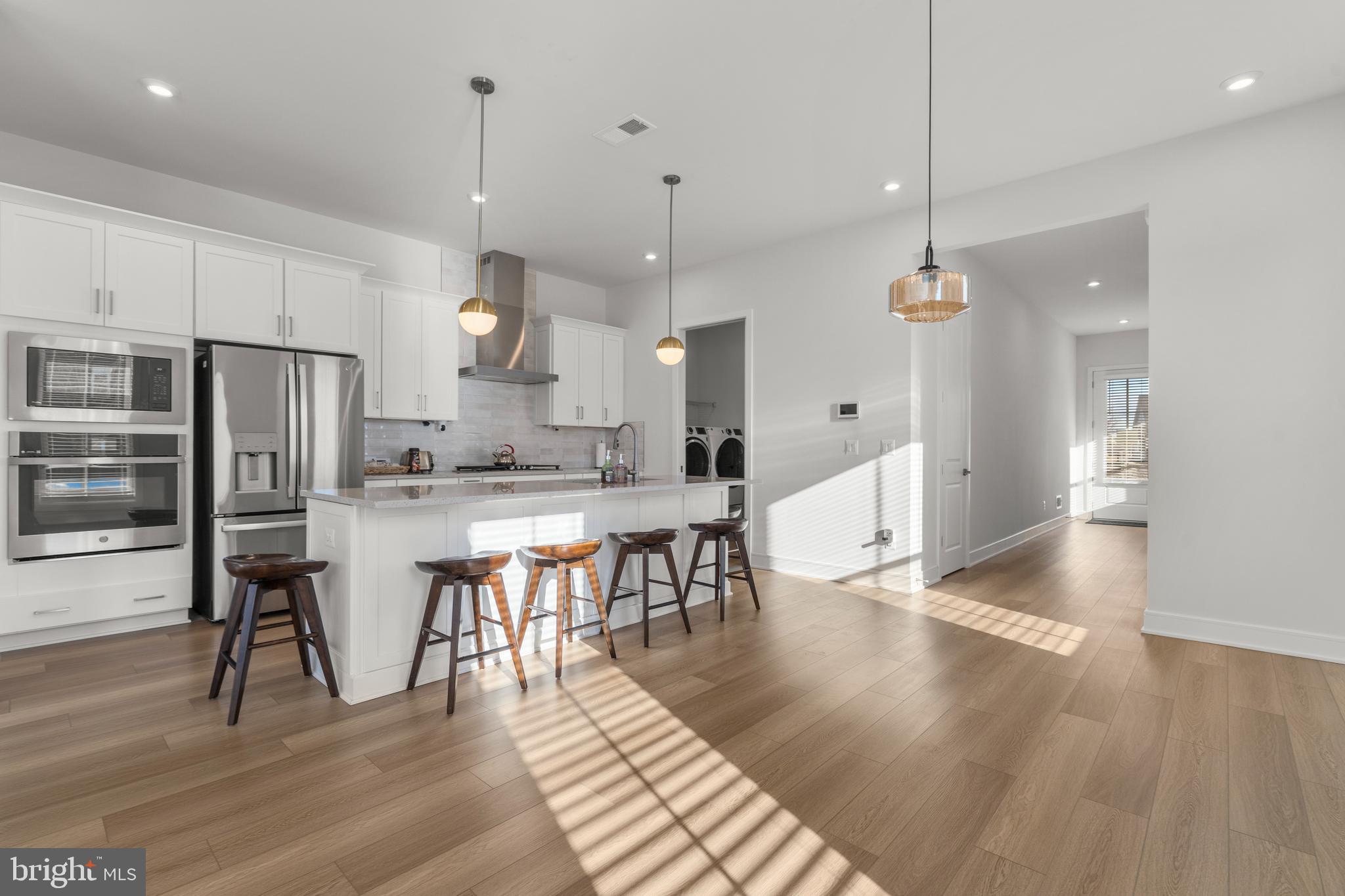 ROBINSON MANOR - Residential Lease