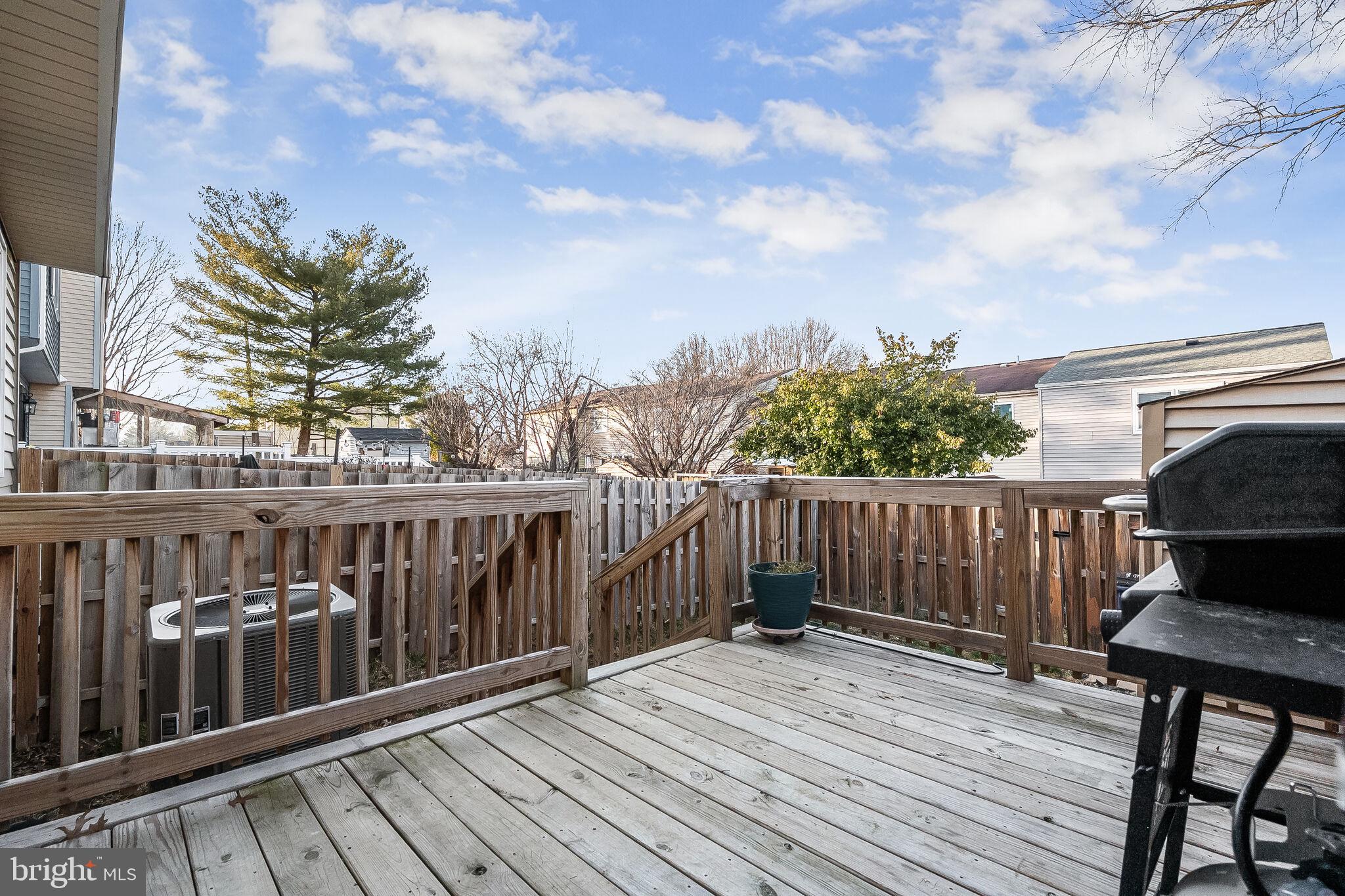 AMBER MEADOWS - Residential