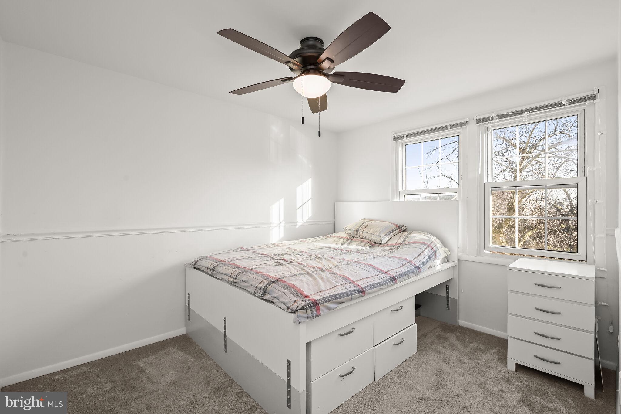 AMBER MEADOWS - Residential