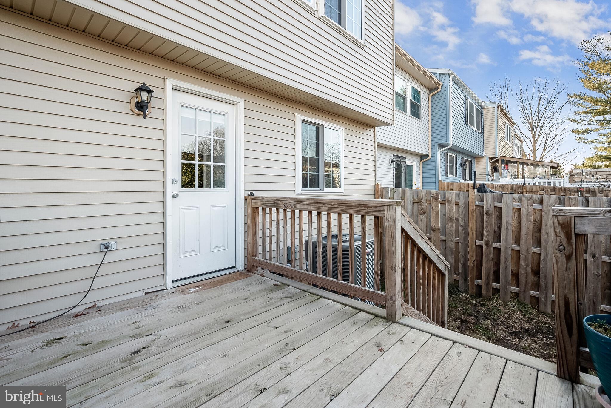 AMBER MEADOWS - Residential