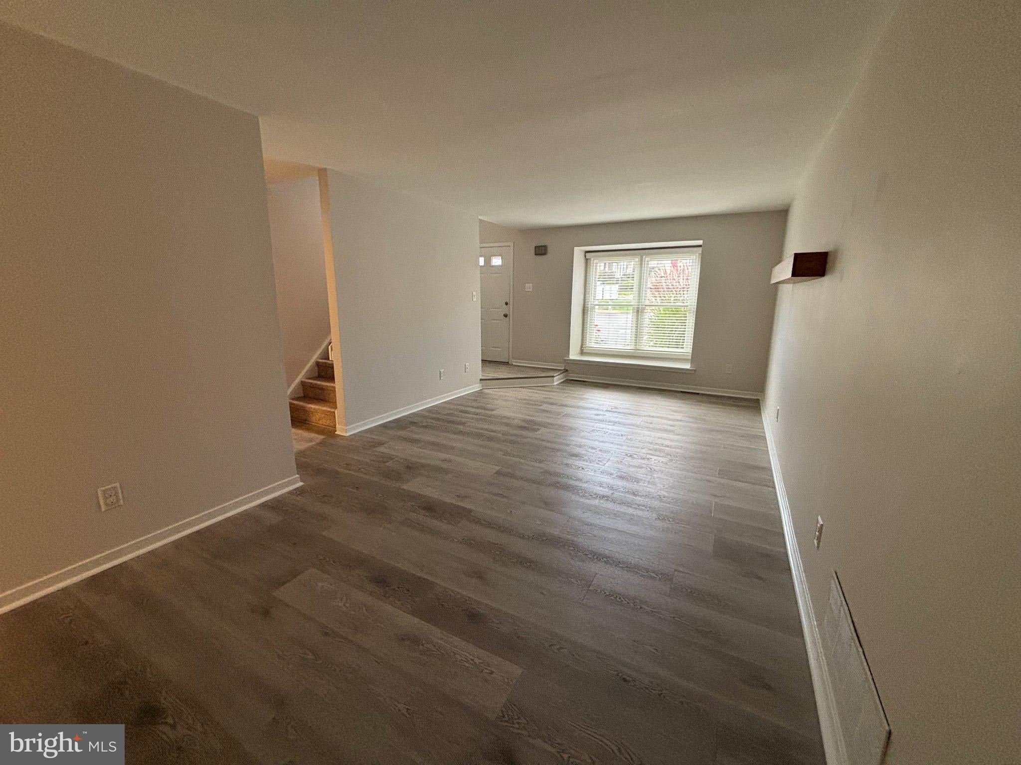 3103 TRINITY COURT 3103