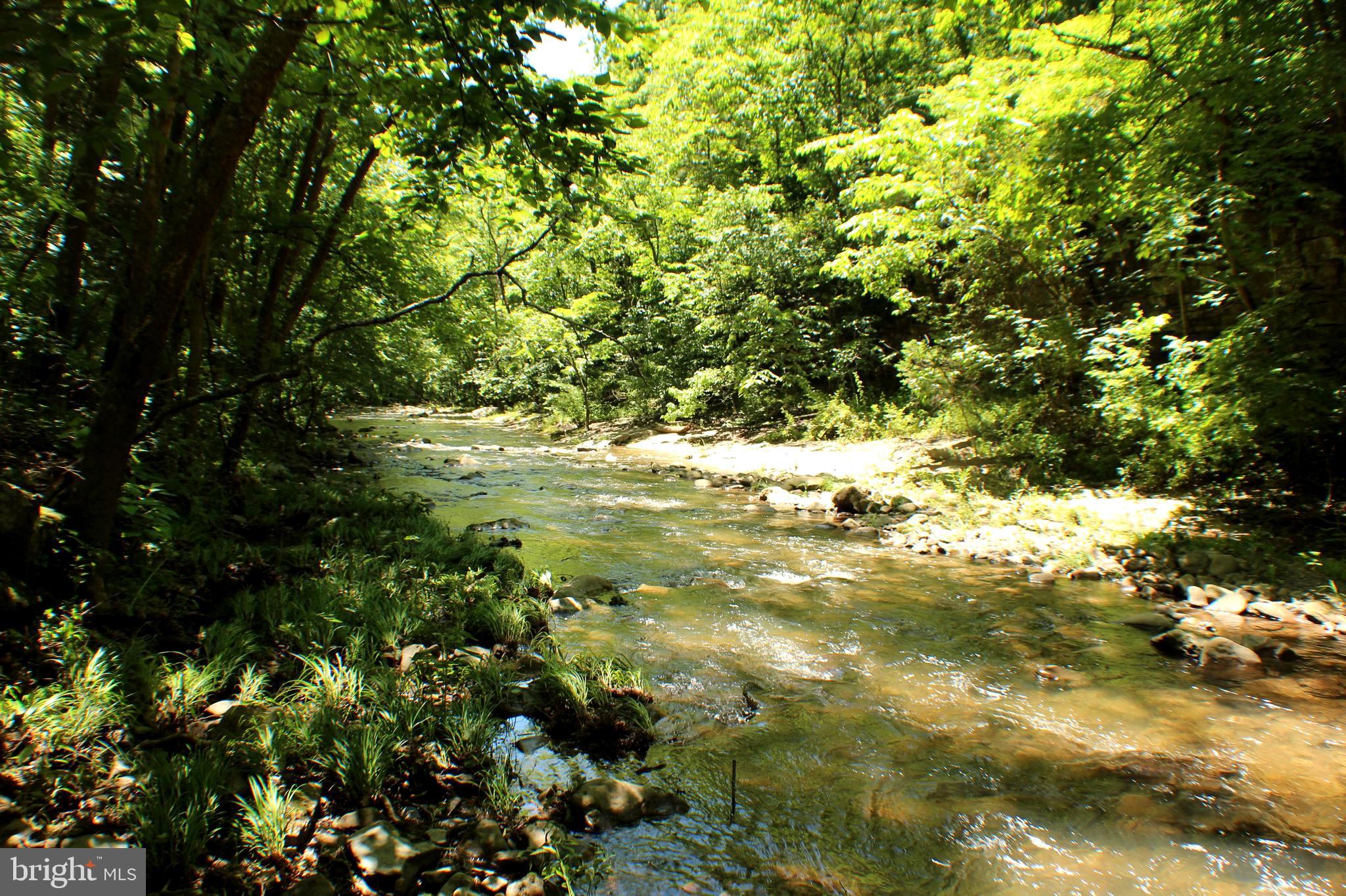 UNRESTRICTED LAND - Land