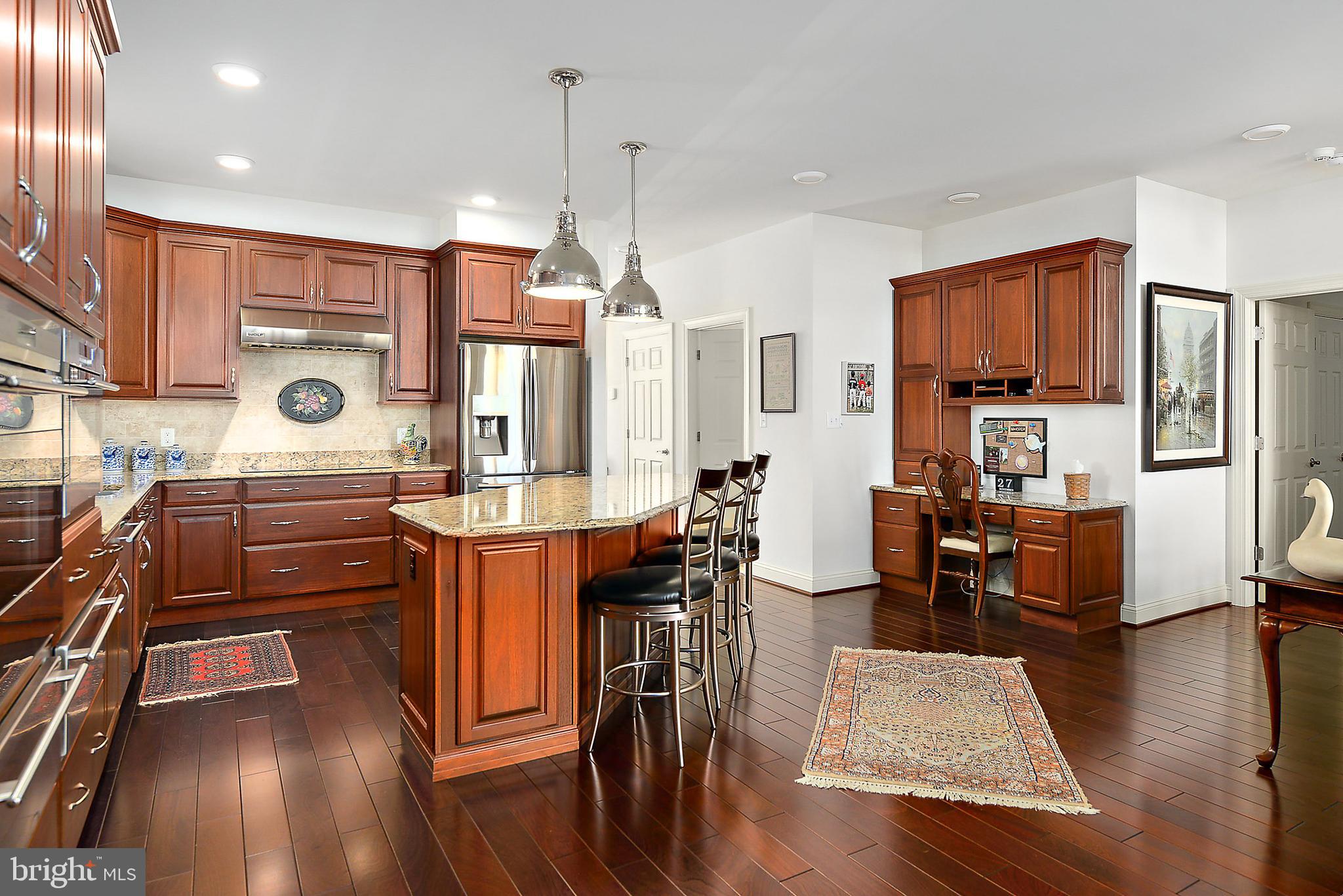 SUMMERS GATE - Residential