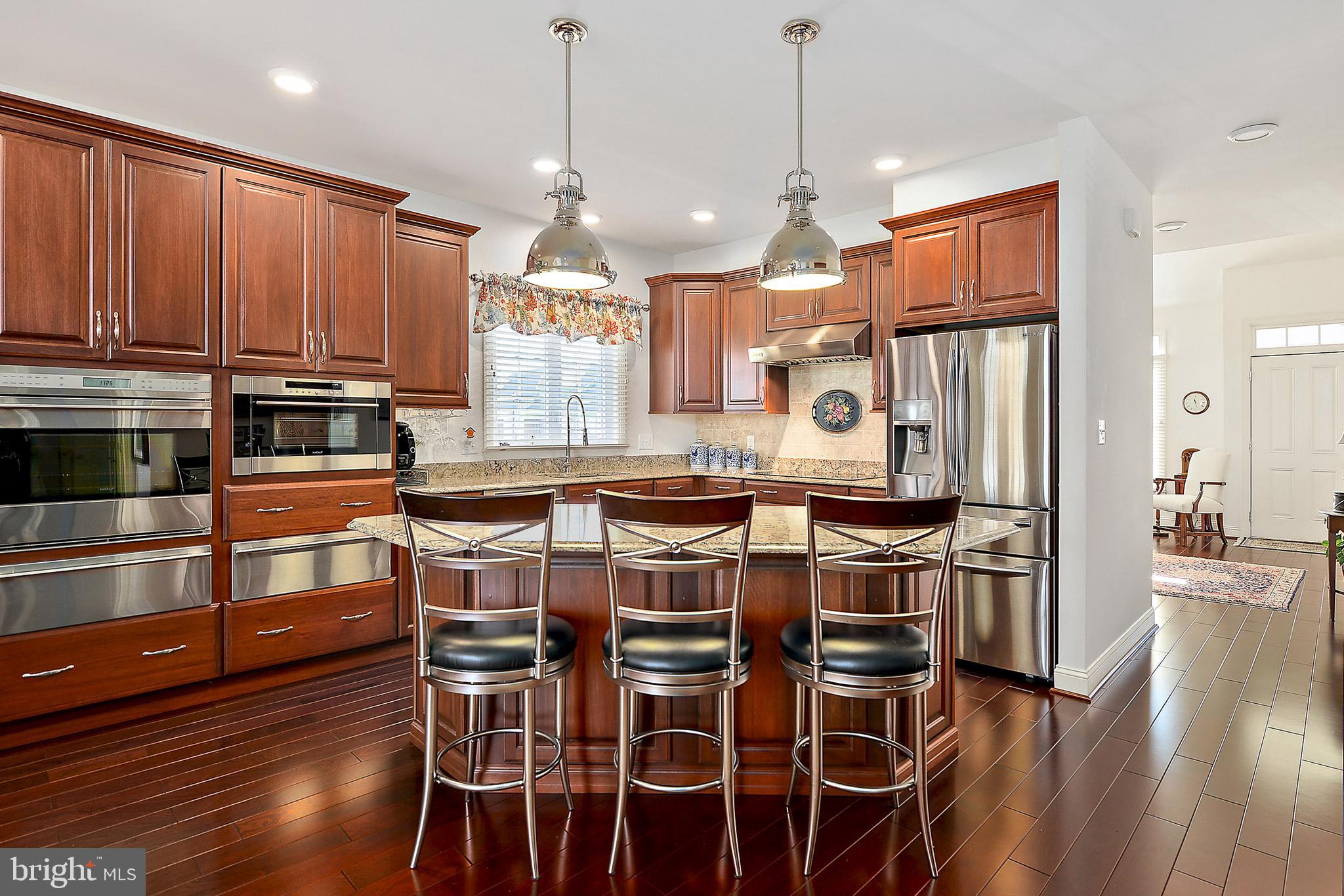 SUMMERS GATE - Residential