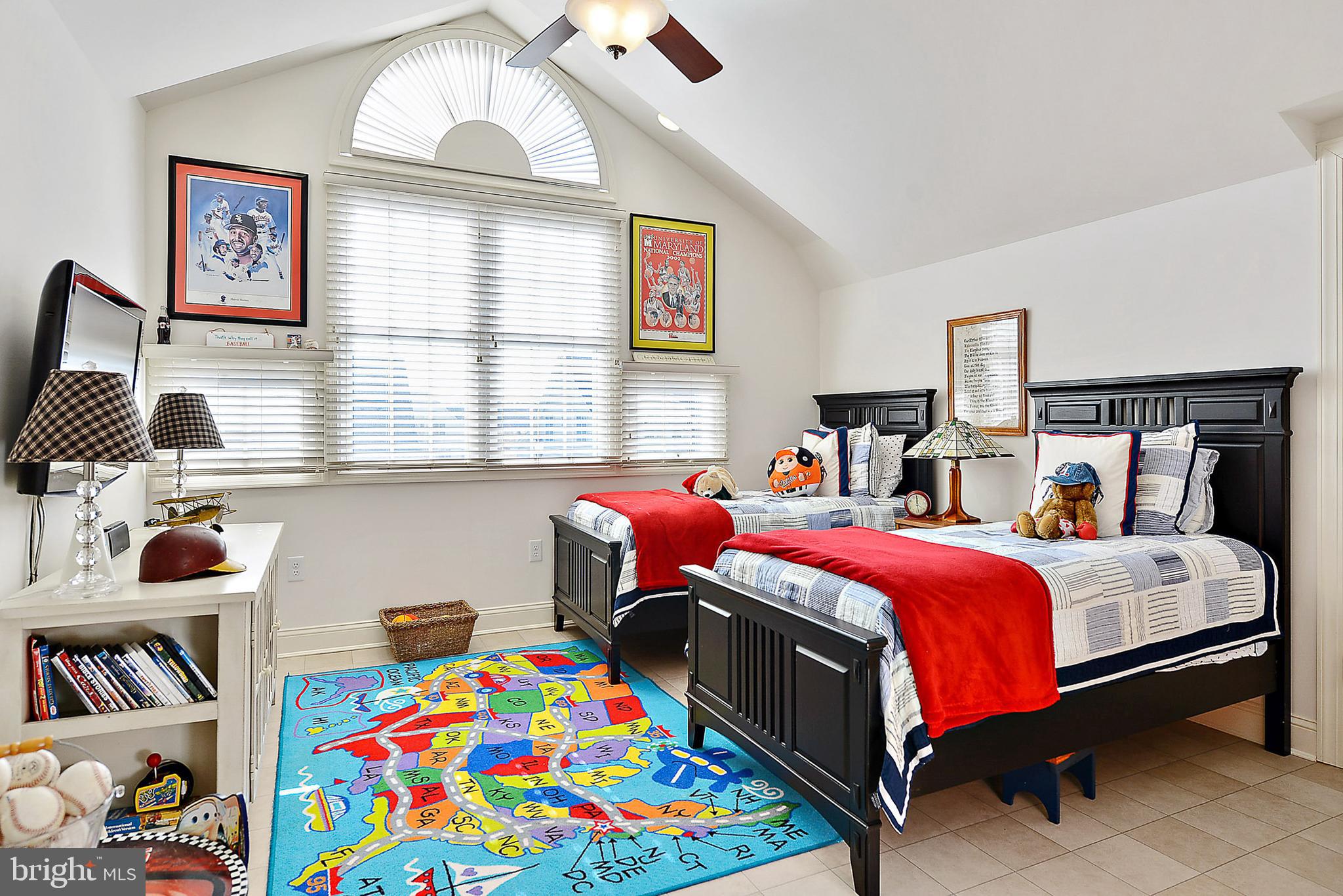 SUMMERS GATE - Residential